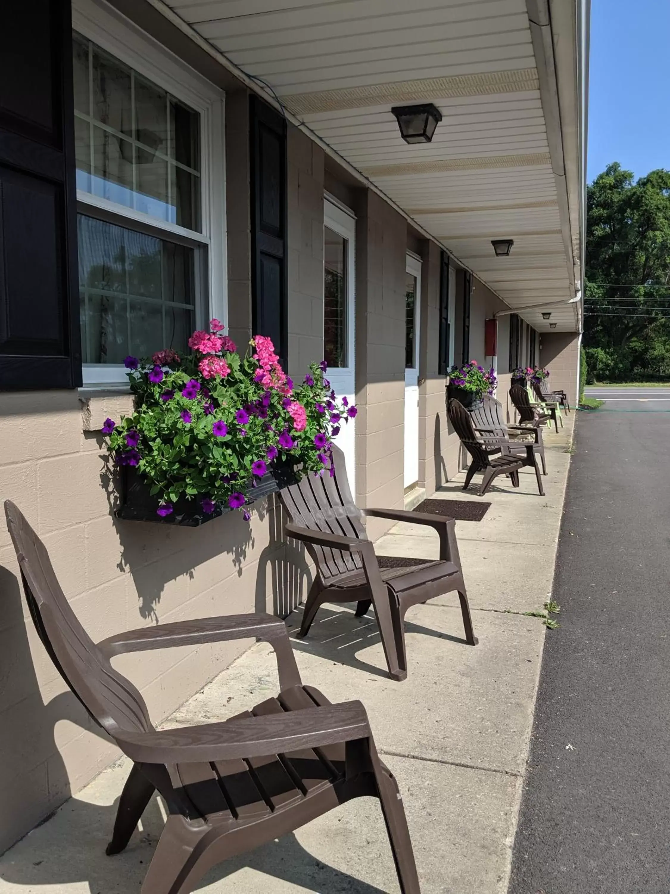 Facade/entrance in Clarence Inn Extended Stay Facade/entrance in Clarence Inn Extended Stay