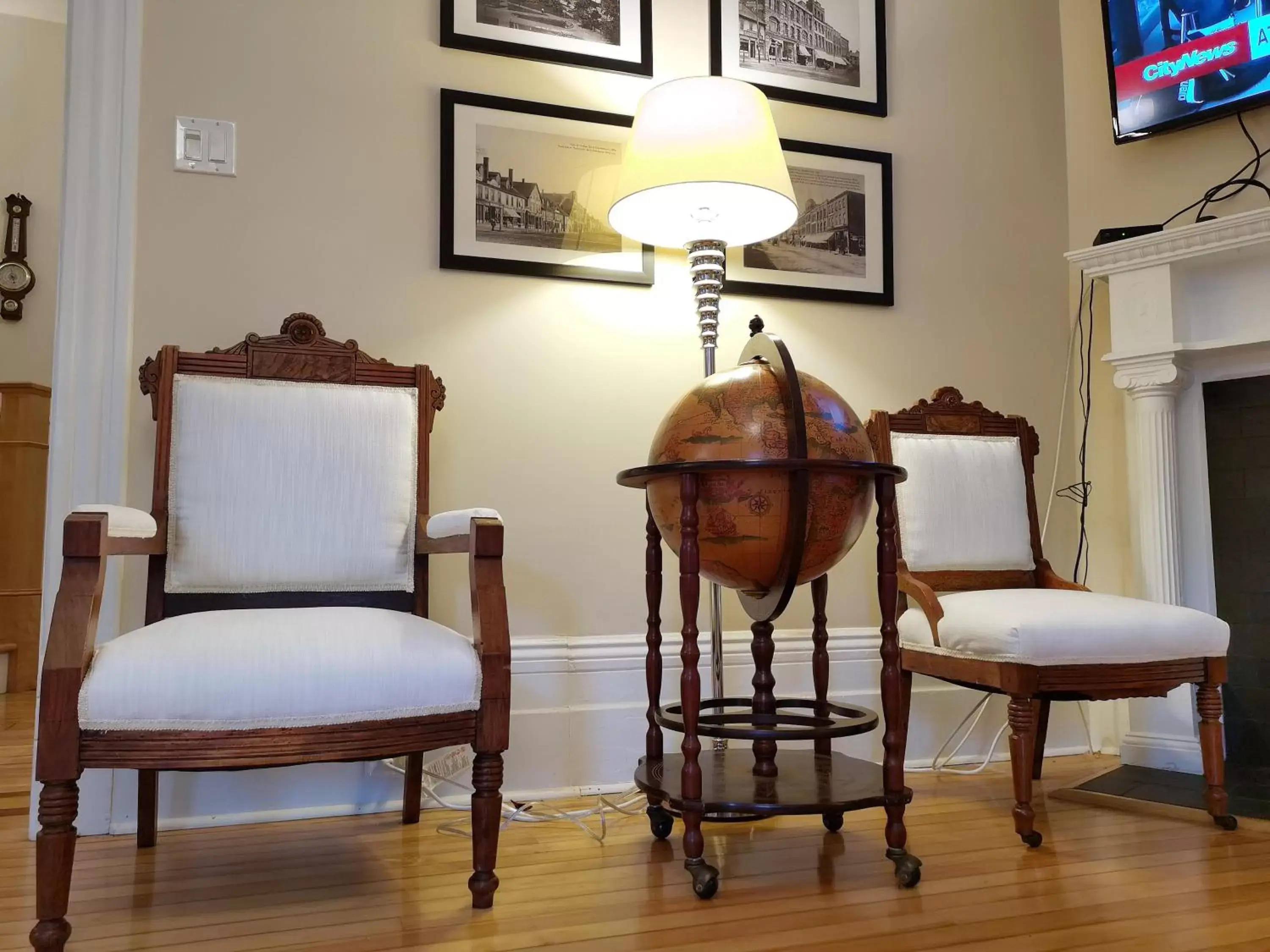 Living room, Seating Area in No 1 Grafton Inn