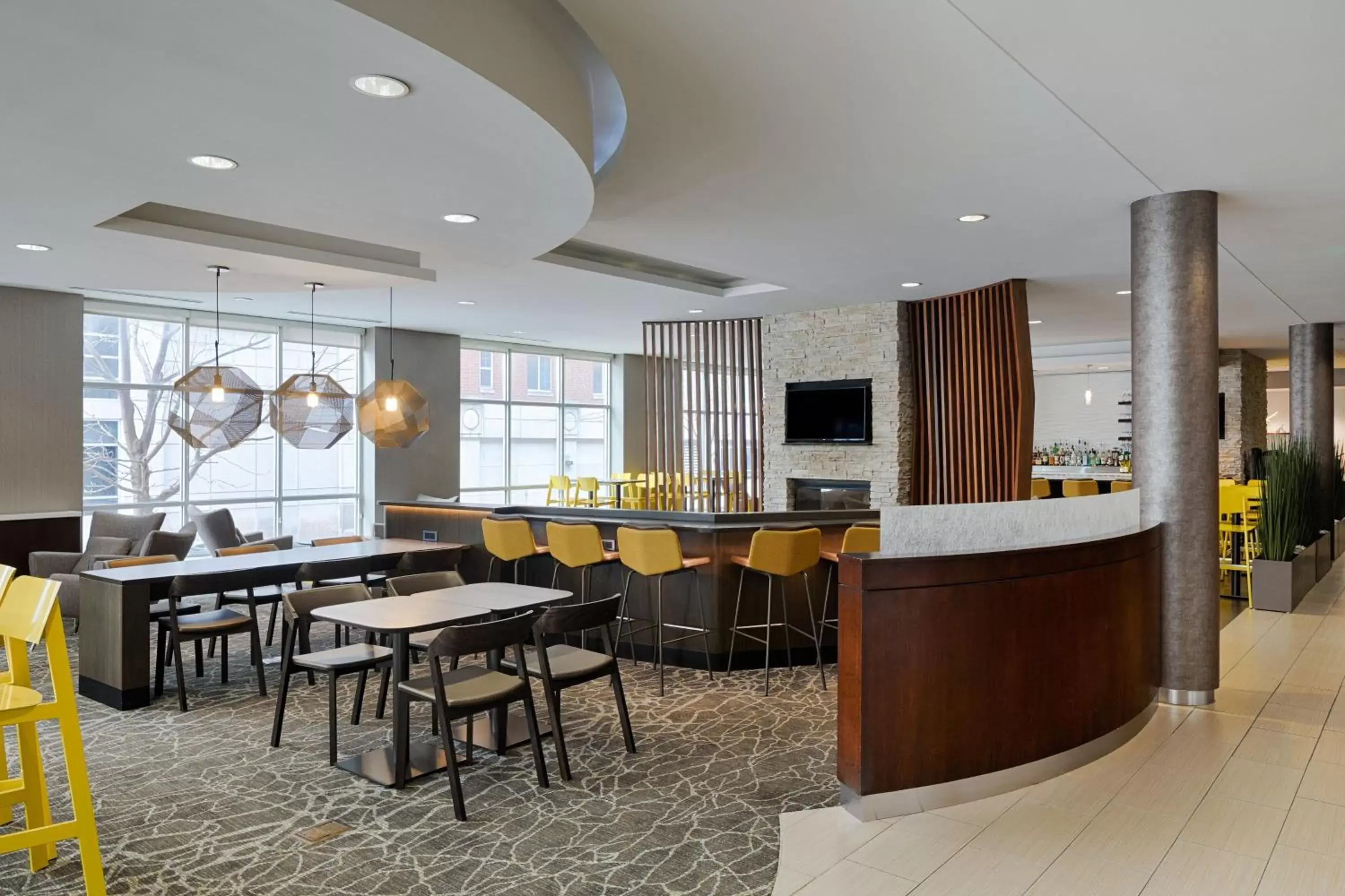 Lobby or reception, Restaurant/Places to Eat in SpringHill Suites by Marriott Bloomington