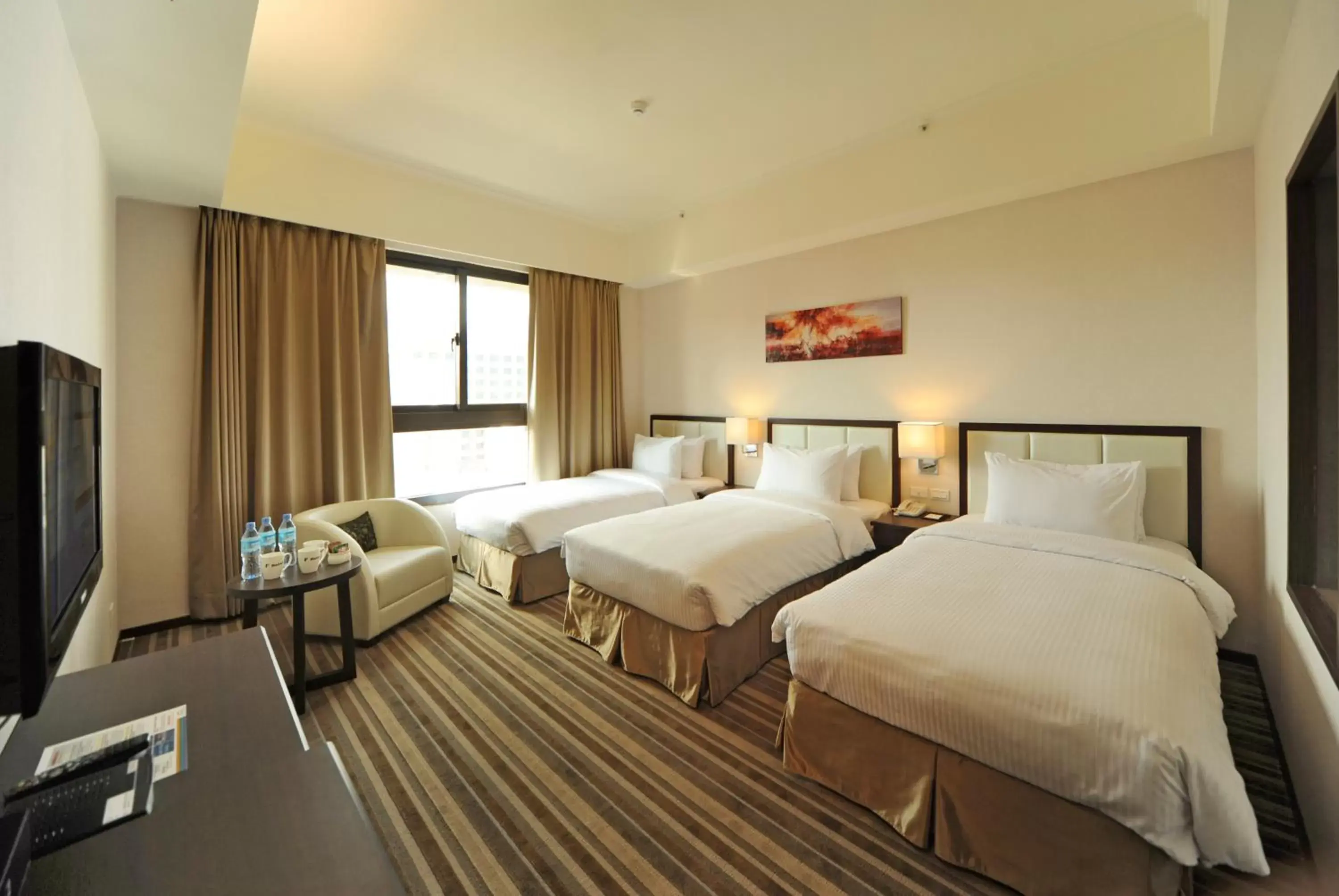 Photo of the whole room, Bed in F Hotel - Hualien