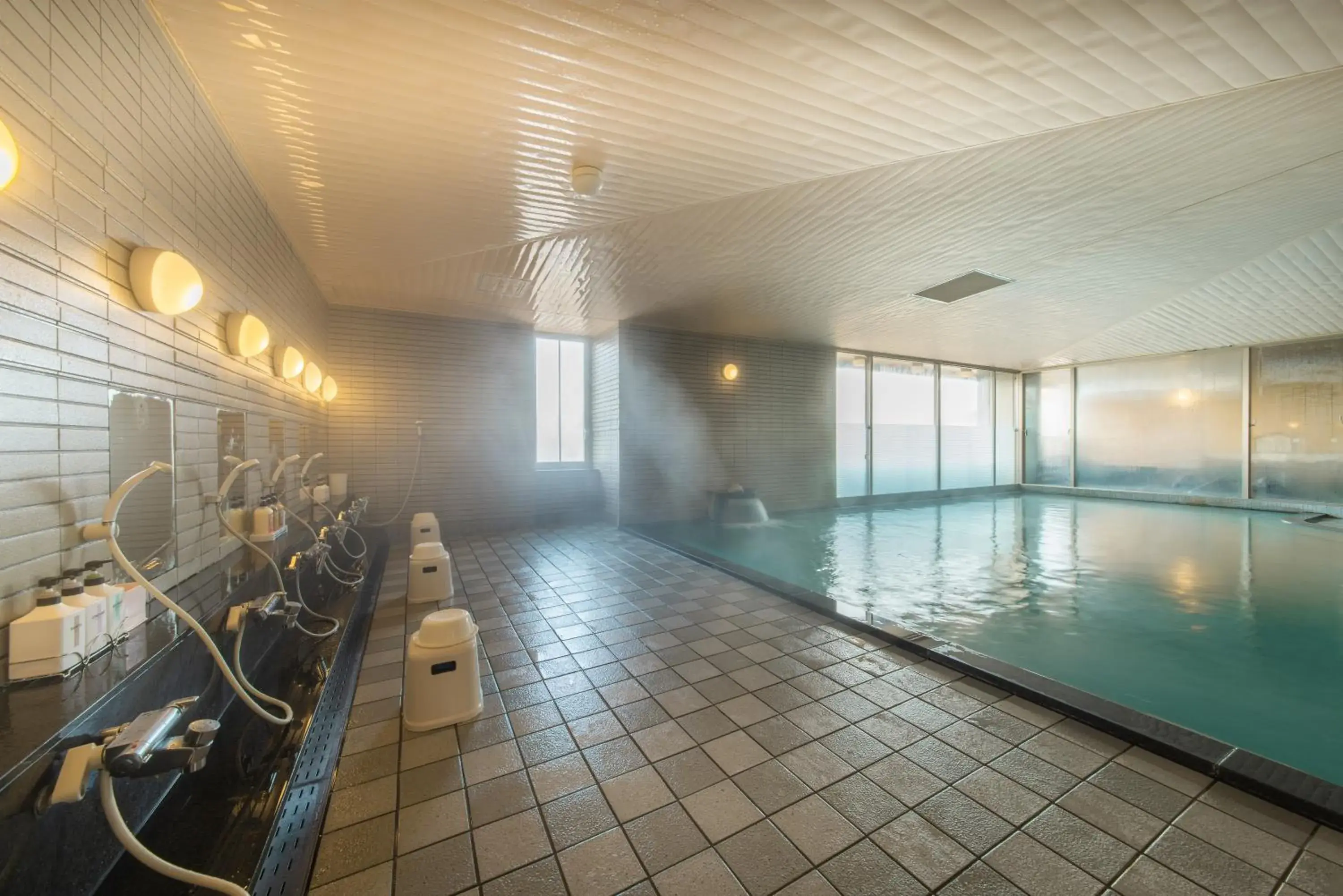 Hot Spring Bath, Swimming Pool in Royal Hotel NAGANO