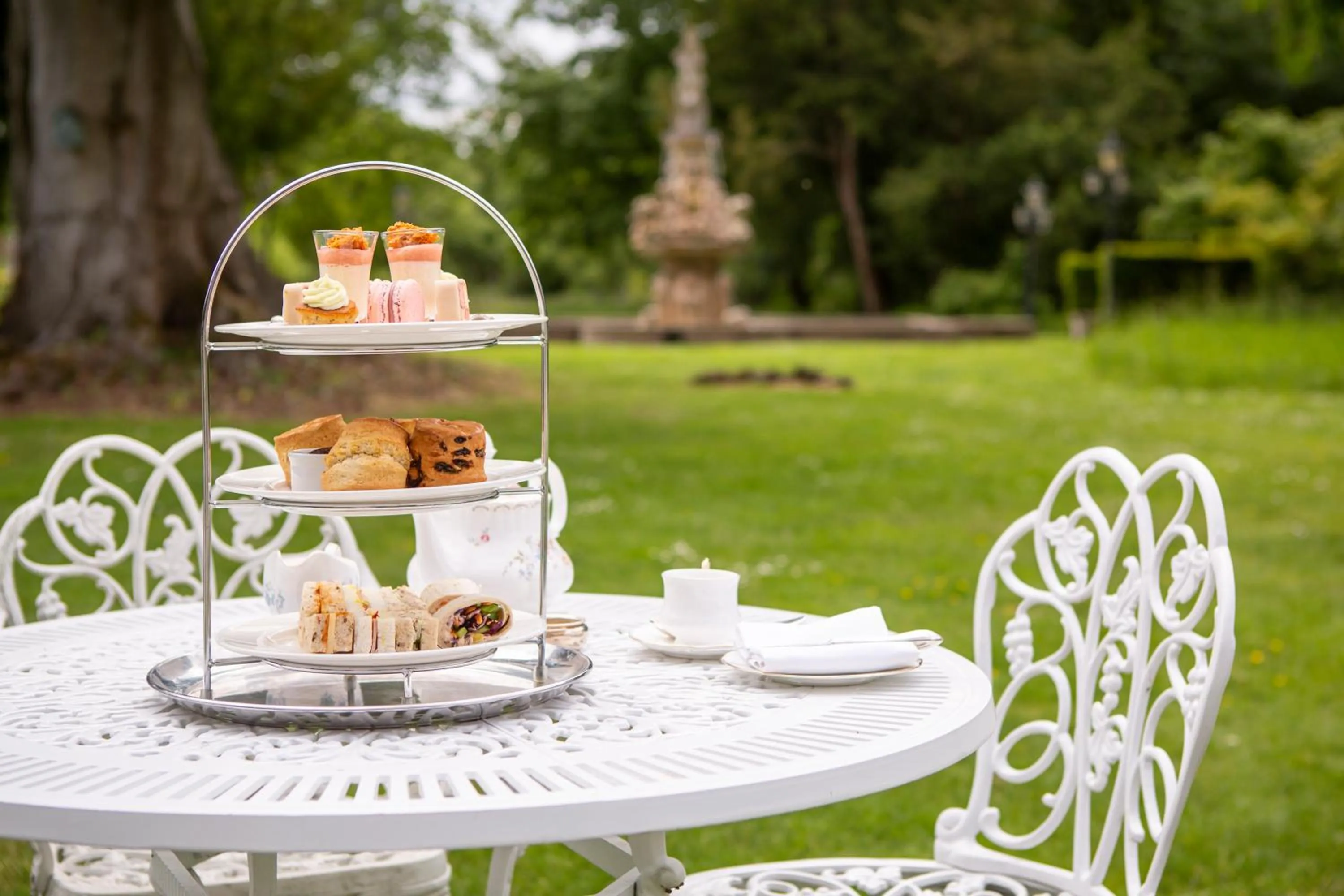 Restaurant/places to eat in Berwick Lodge