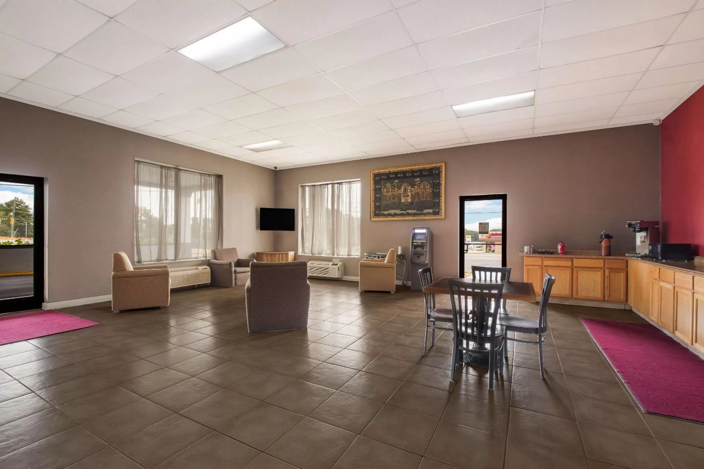 Breakfast in Rodeway Inn Cleveland TN I-75