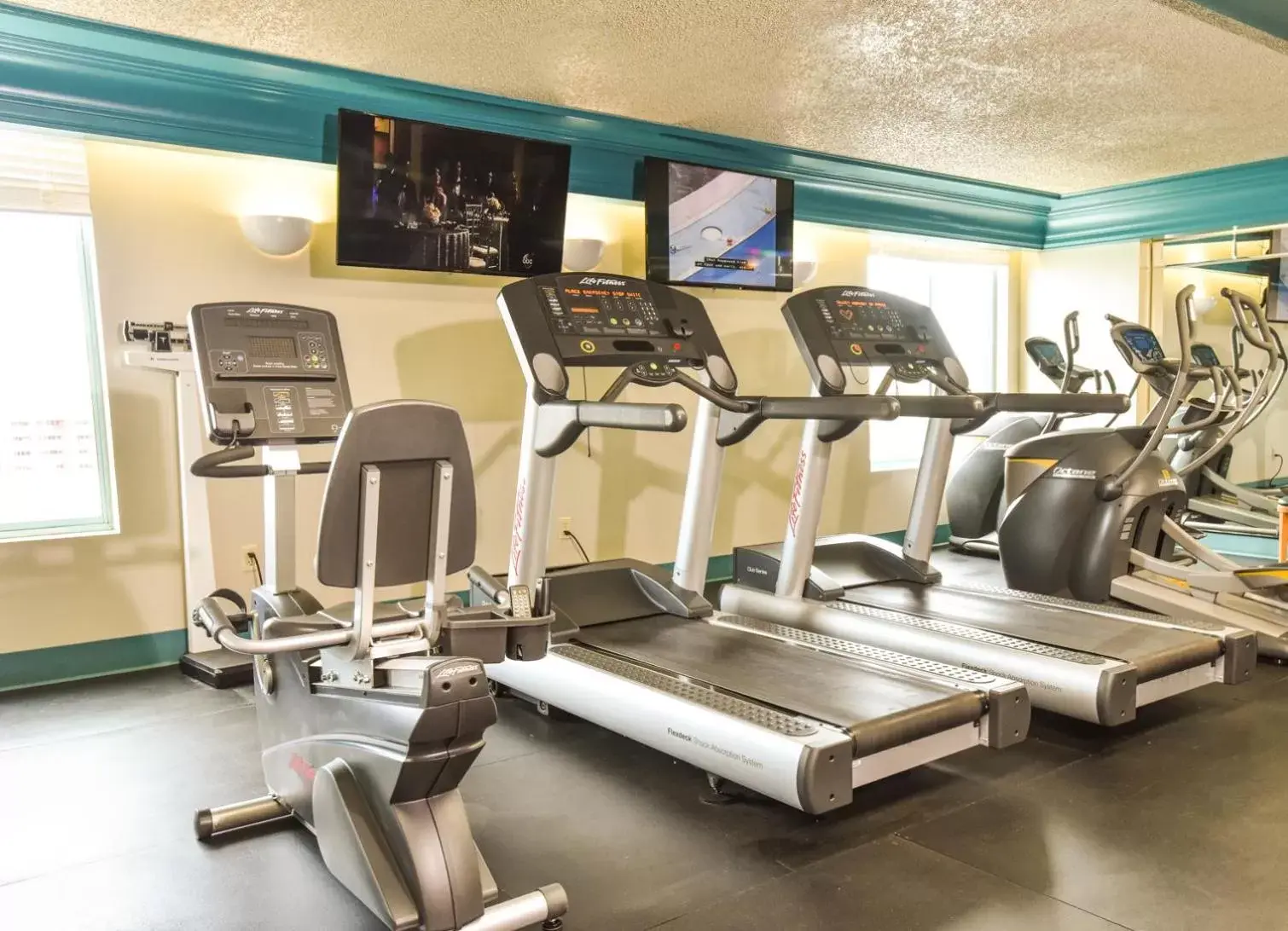 Activities, Fitness Center/Facilities in Laughlin River Lodge