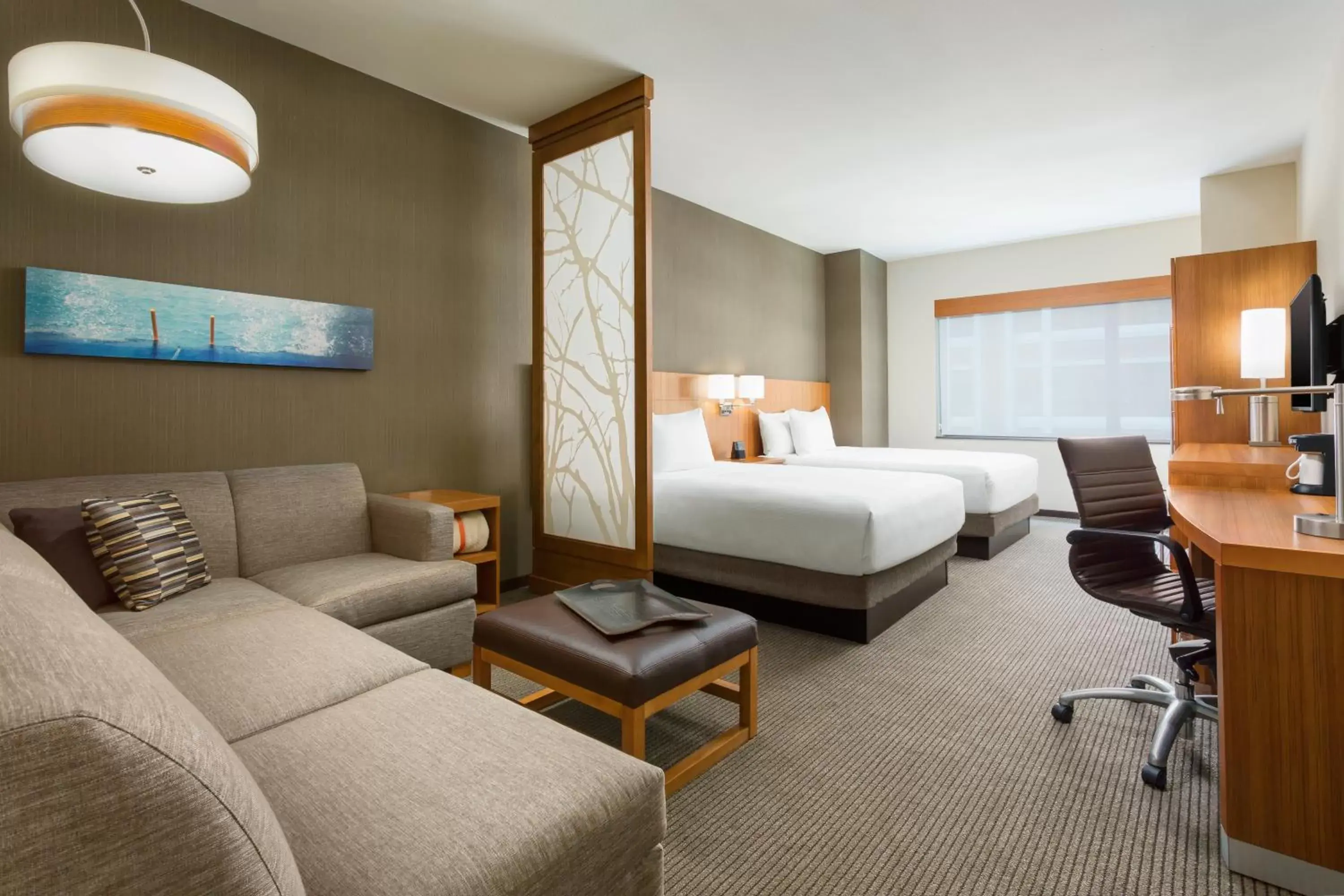 Queen Room with Two Queen Beds and Roll-In Shower - Disability Access in Hyatt Place Chicago/Downtown - The Loop