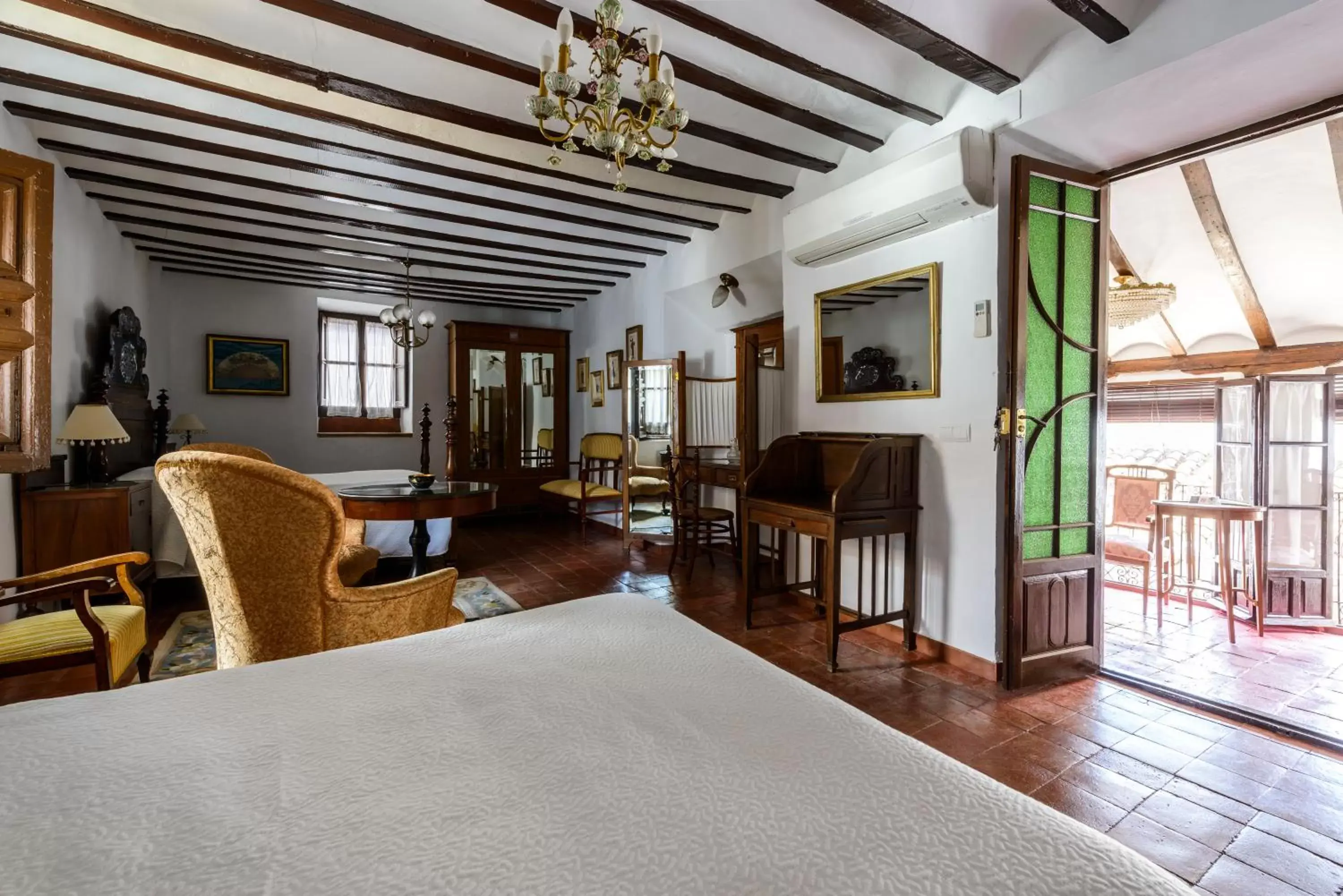 Photo of the whole room in Hotel Rural Tia Pilar