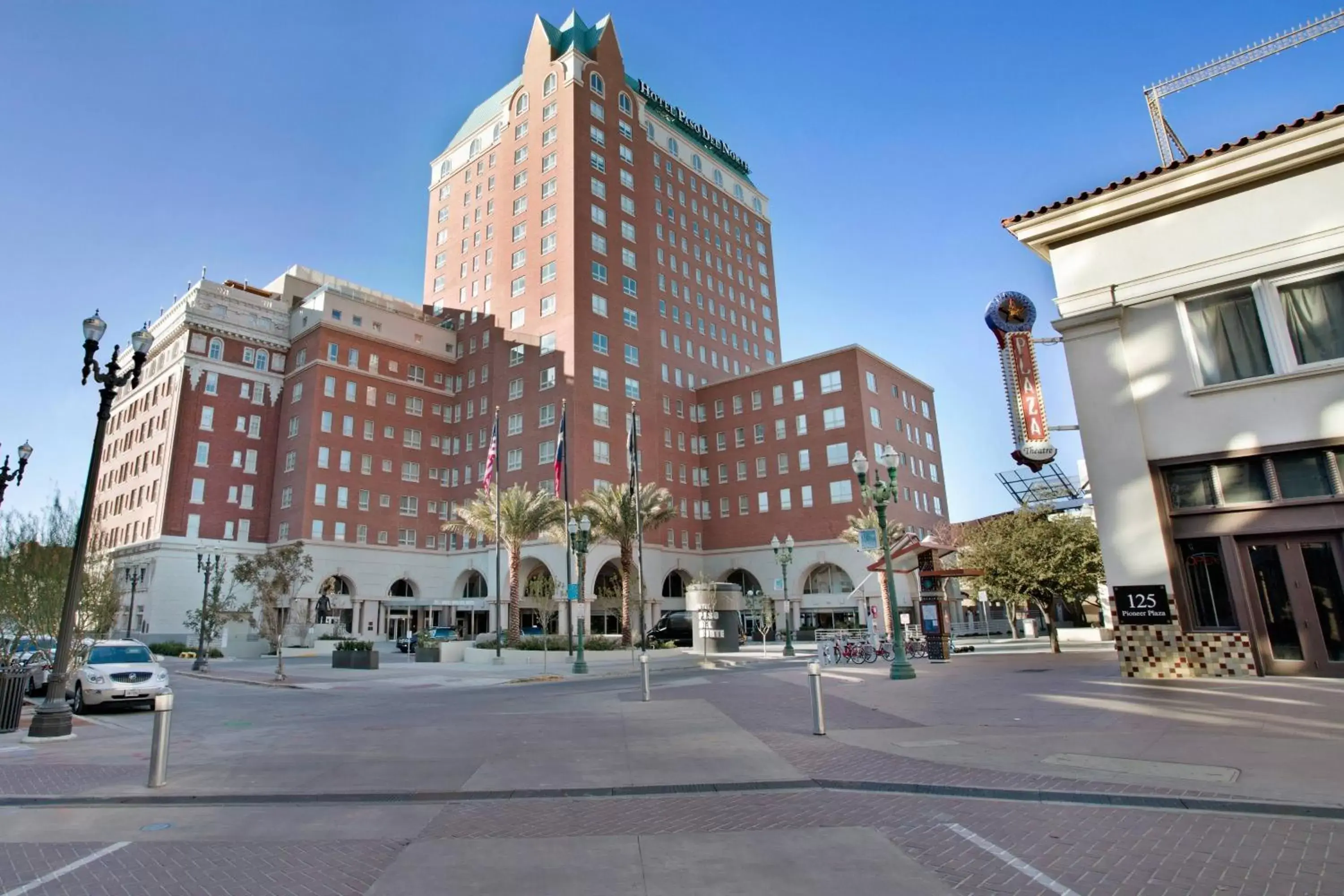 Property Building in Hotel Paso Del Norte, Autograph Collection