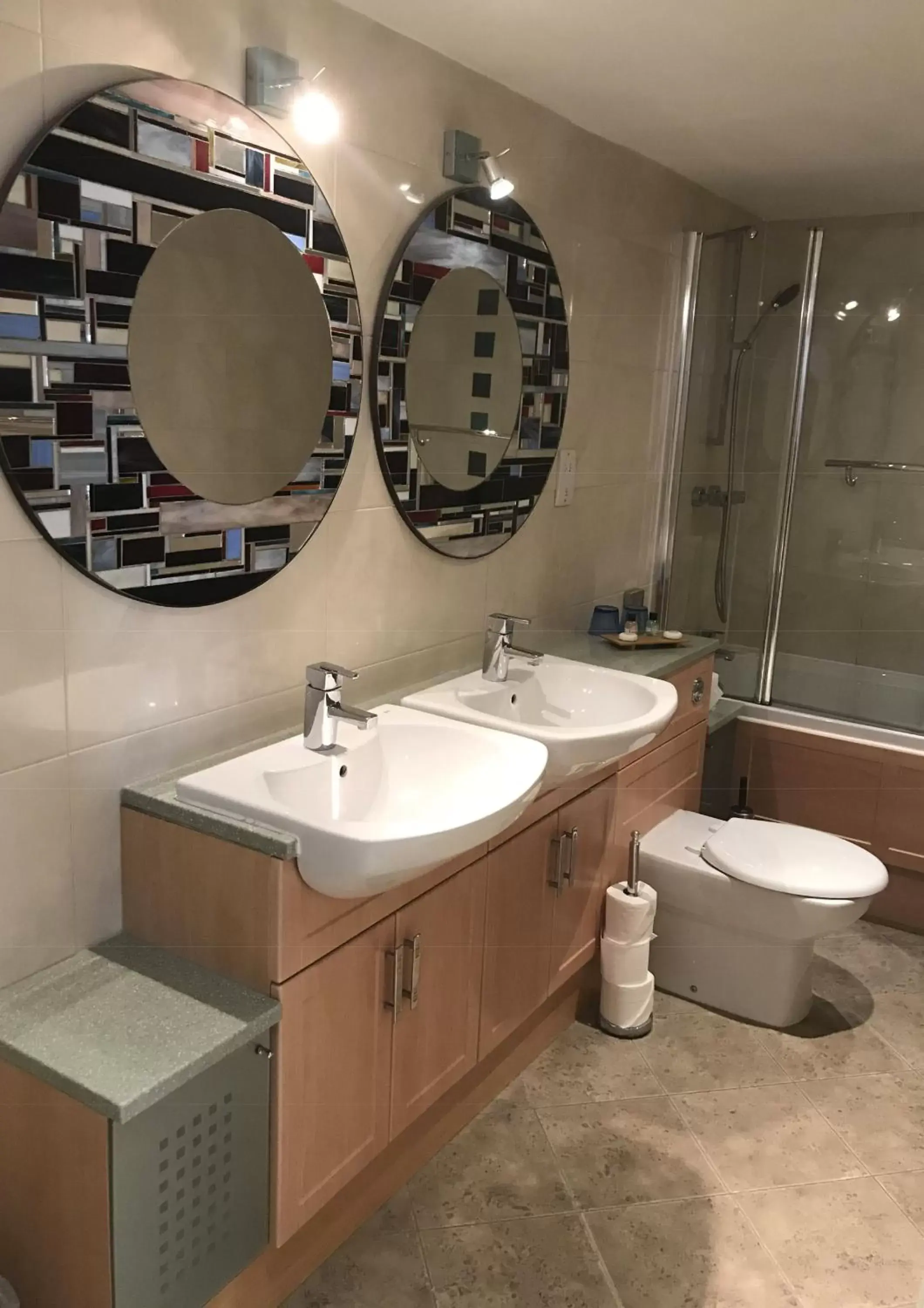 Bathroom in The Highworth Hotel