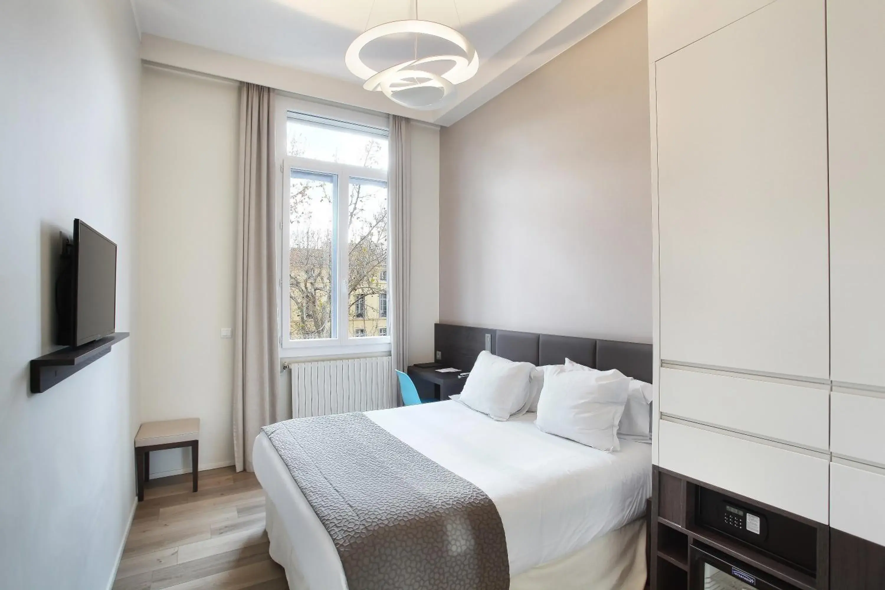 Bedroom, Bed in Negrecoste Hôtel & Spa
