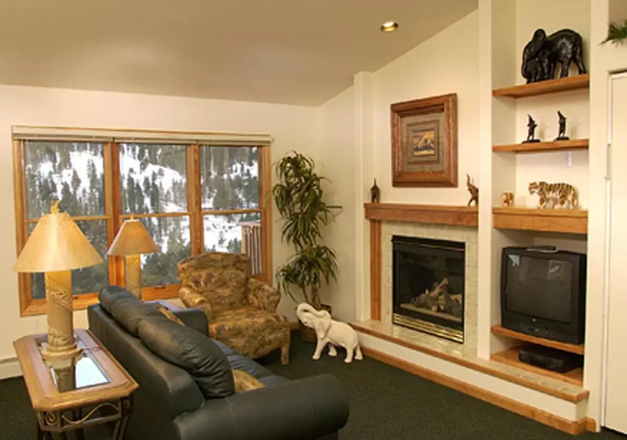 Seating Area in Wildwood Inn