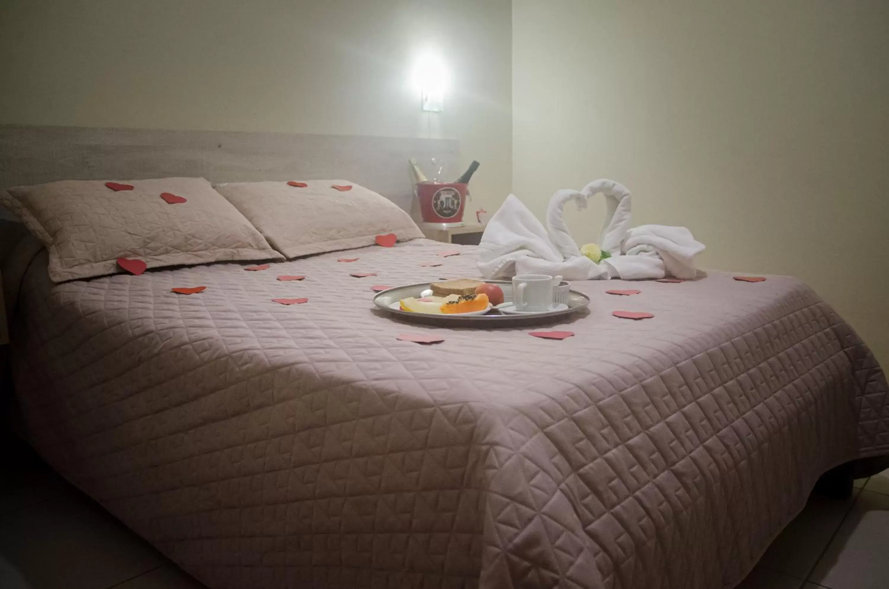 Bedroom, Bed in Marechal Plaza Hotel