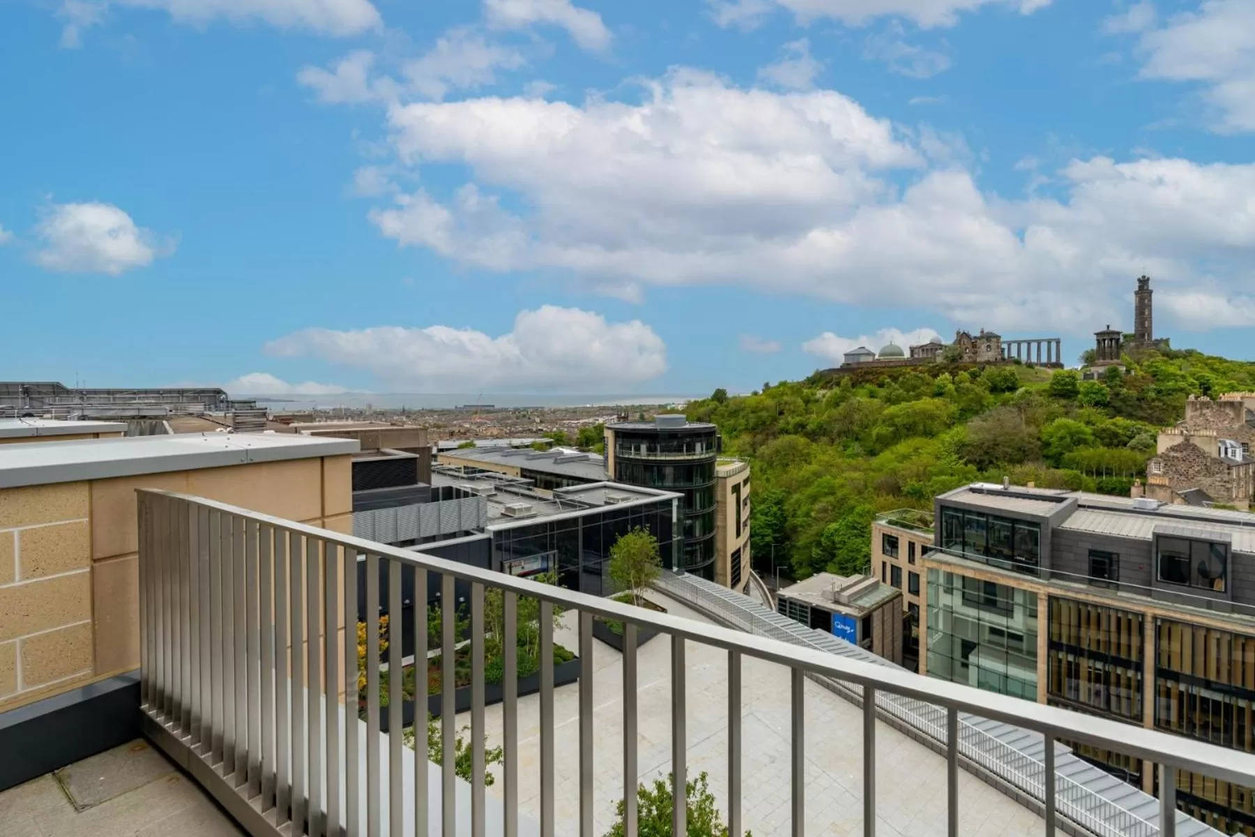 Balcony/Terrace in Roomzzz Edinburgh