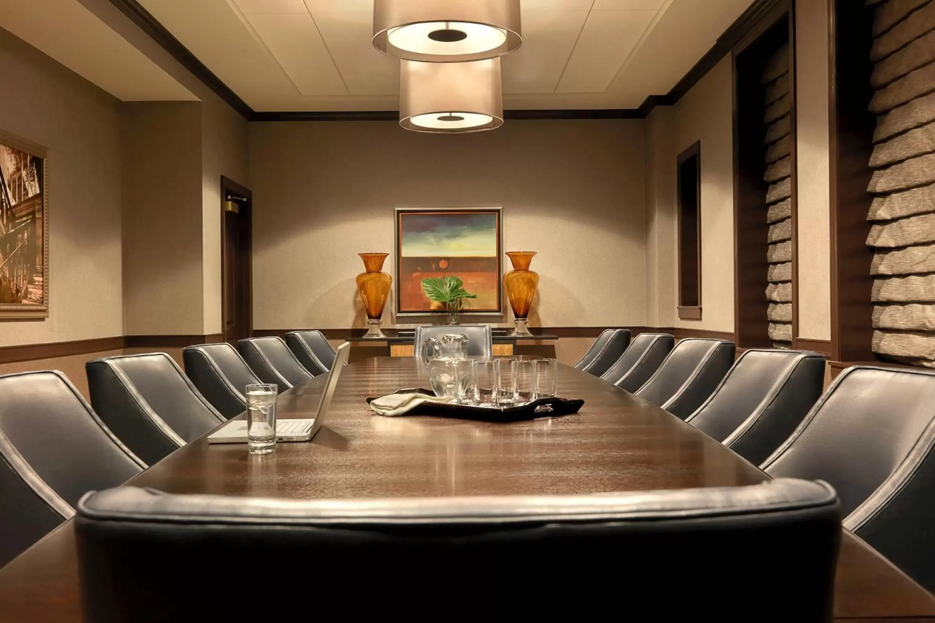Meeting/conference room in Hotel Blackhawk, Autograph Collection