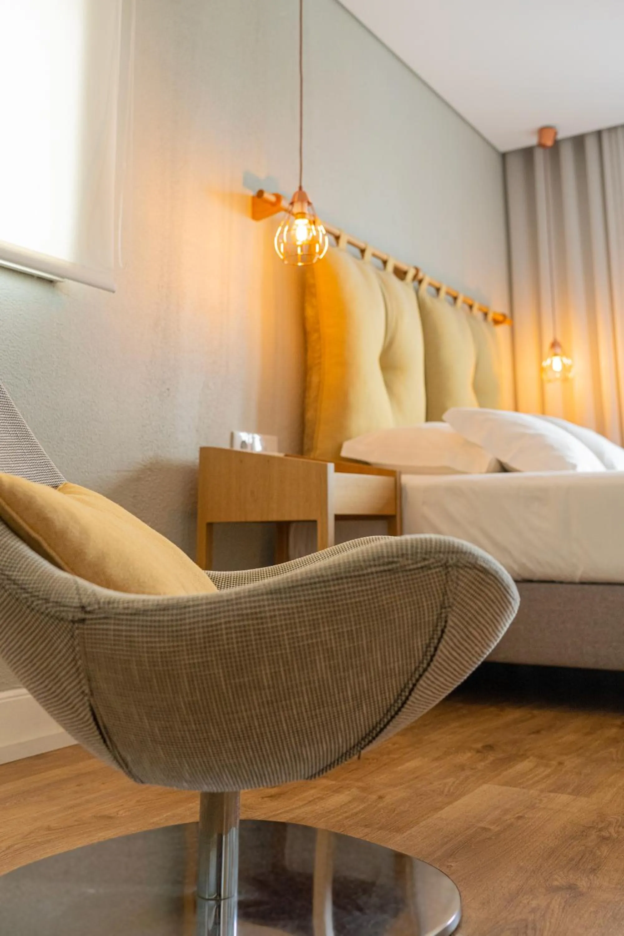 Decorative detail, Bed in The Rex Hotel Porto