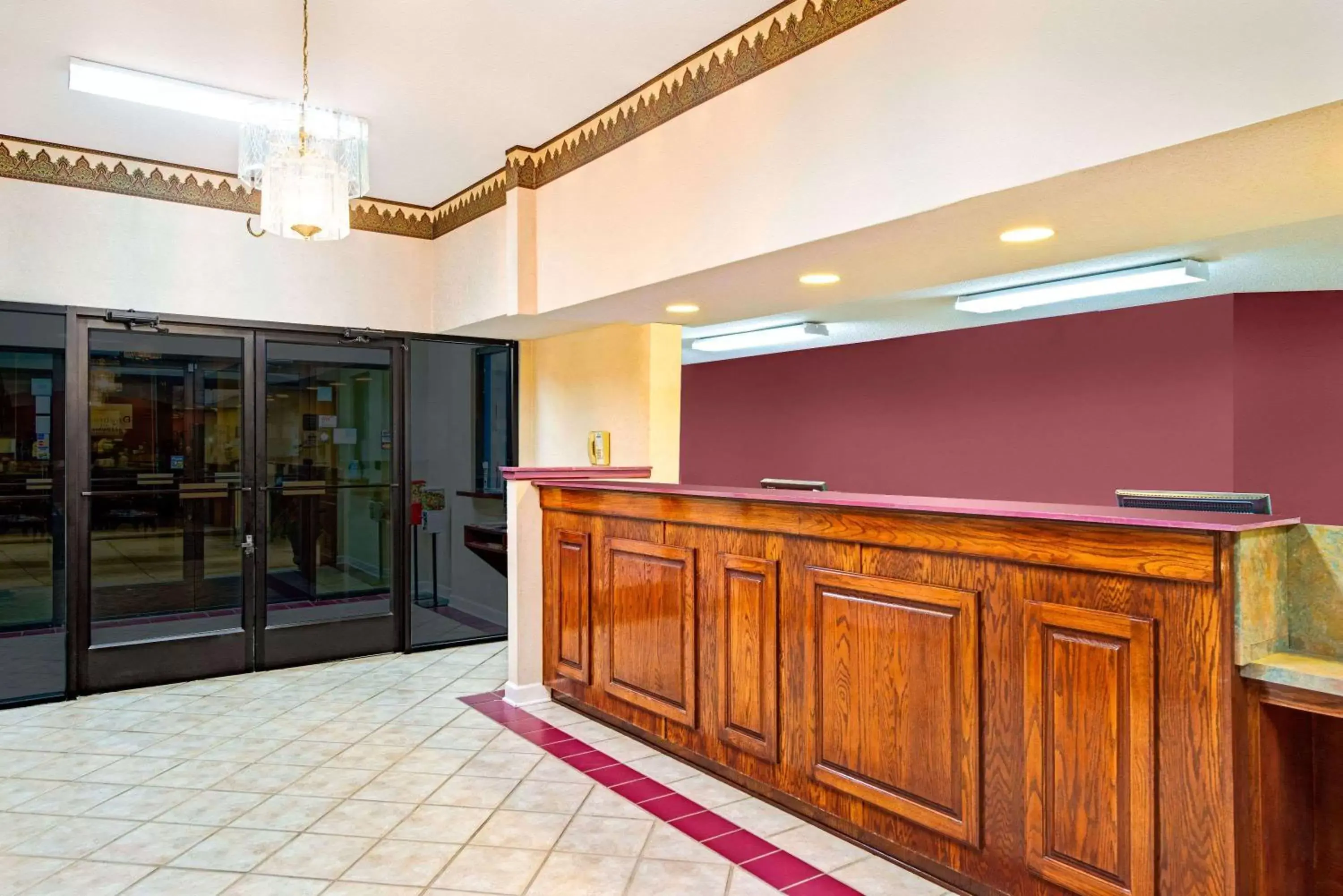 Lobby or reception, Lobby/Reception in Days Inn by Wyndham Covington