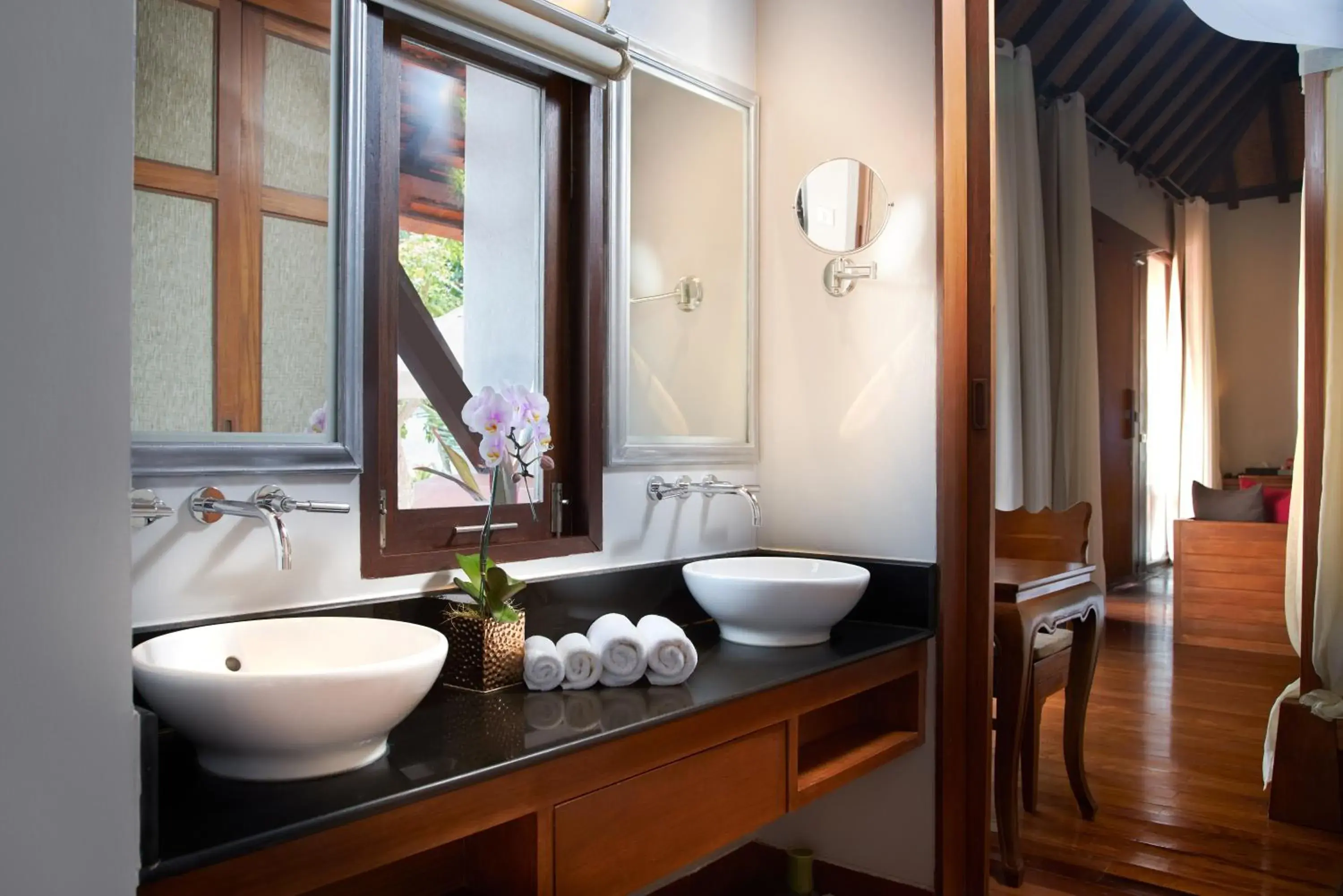 Toilet, Bathroom in Renaissance Koh Samui Resort & Spa