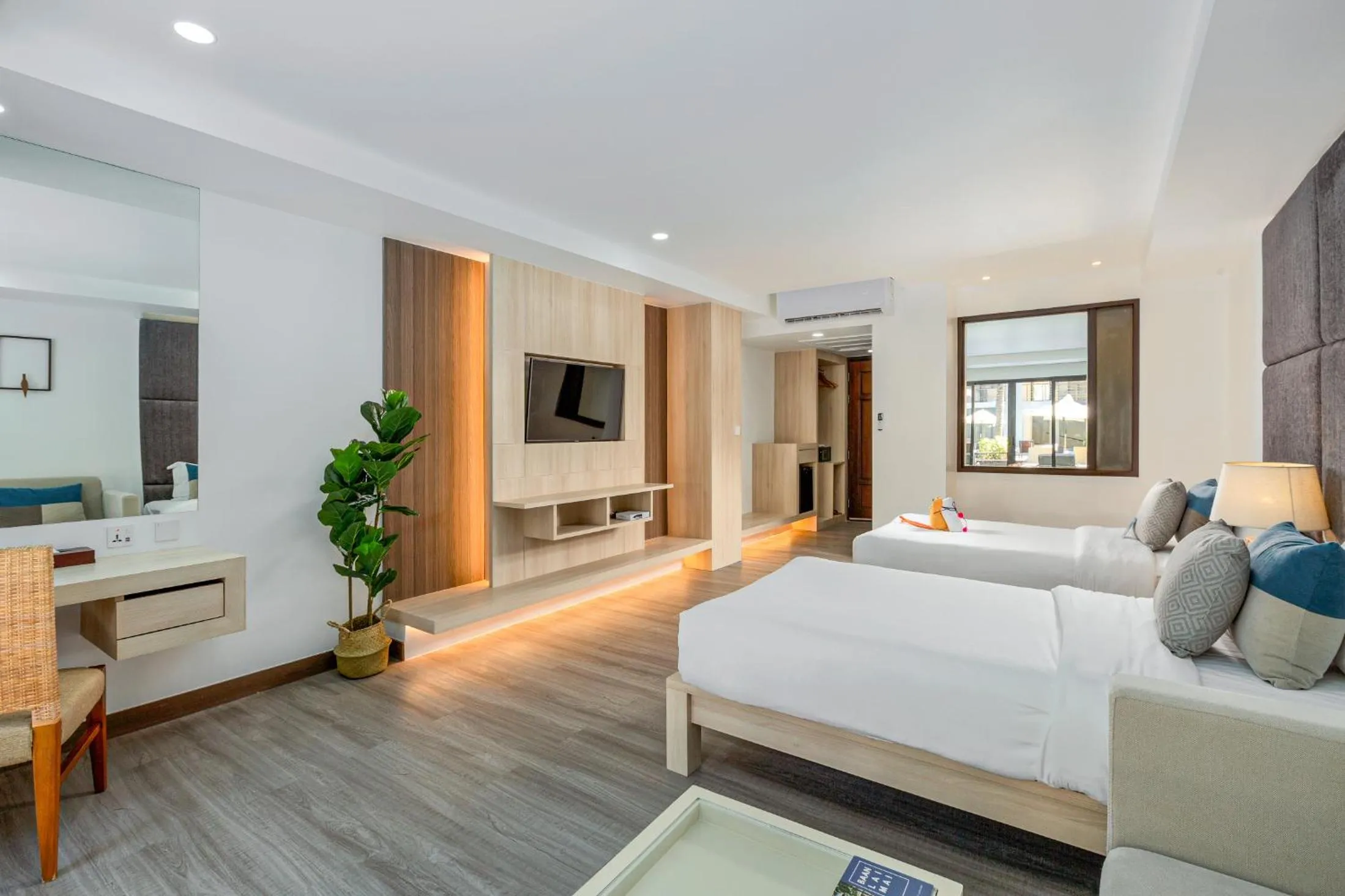 Photo of the whole room, Bed in Baan Laimai Beach Resort & Spa - SHA Extra Plus