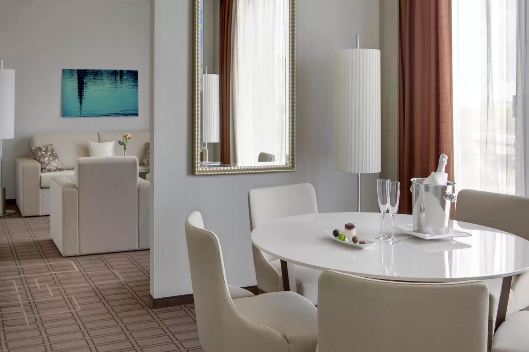 Photo of the whole room in Steigenberger Hotel Bremen