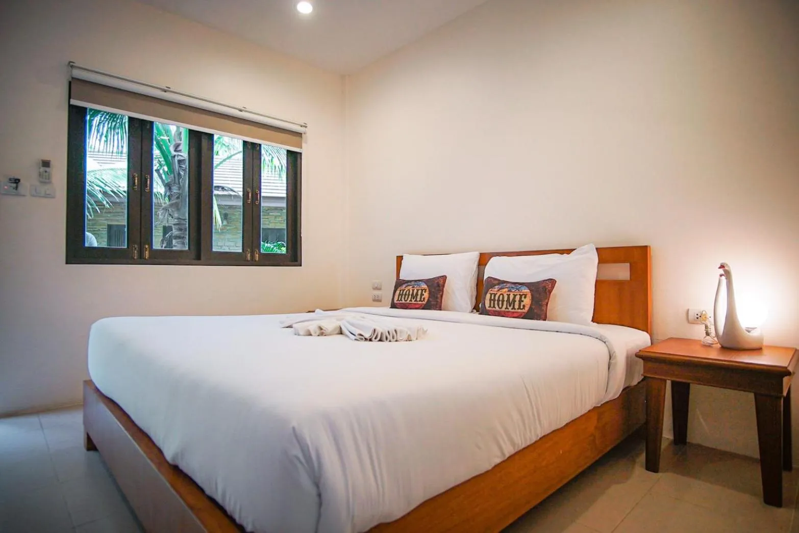 Bedroom, Bed in Capricorn Village - SHA Extra Plus