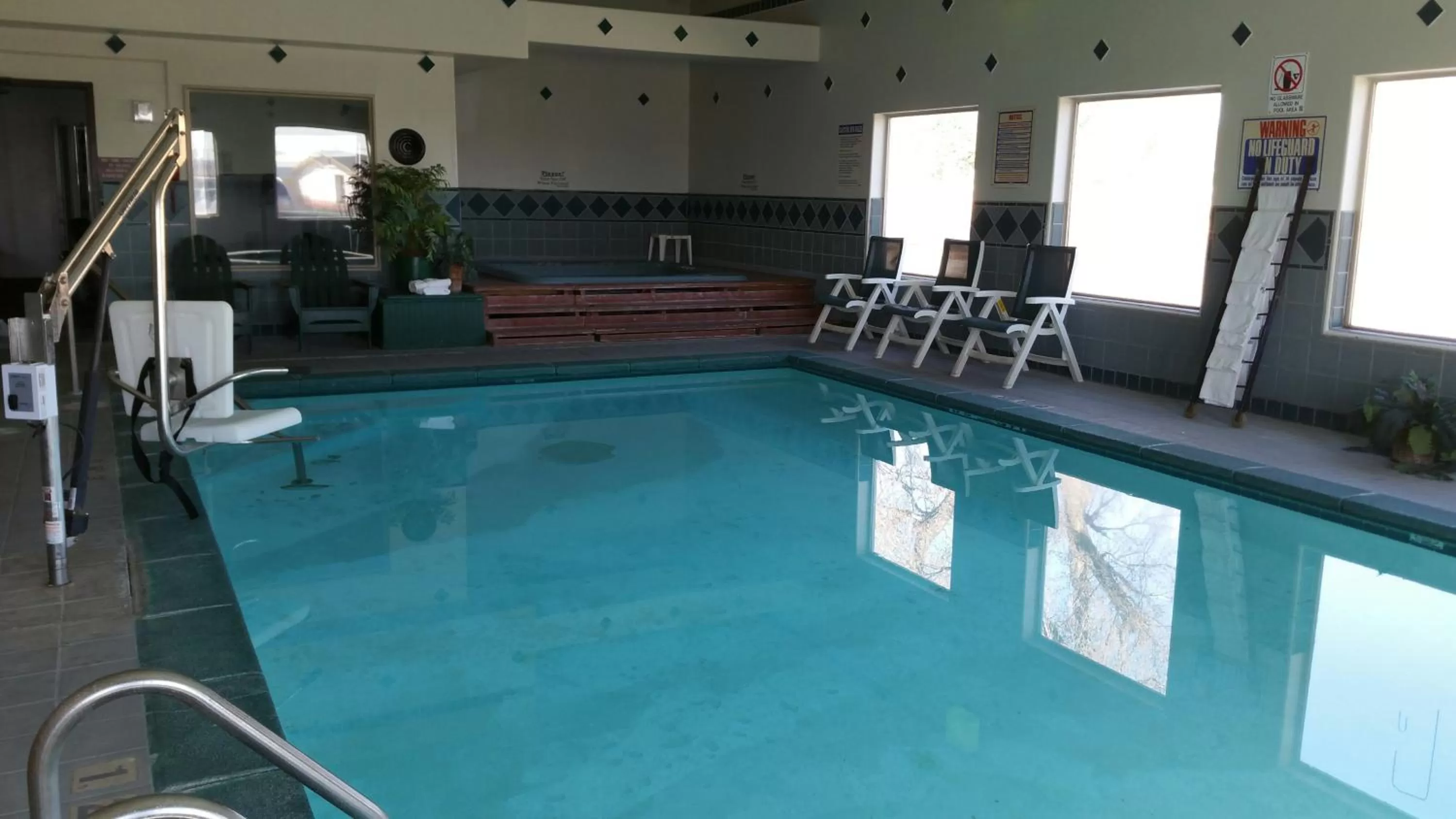 Swimming pool in Quality Inn Dodge City