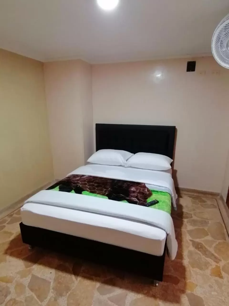 Photo of the whole room, Bed in HOTEL GOLDEN SUITE