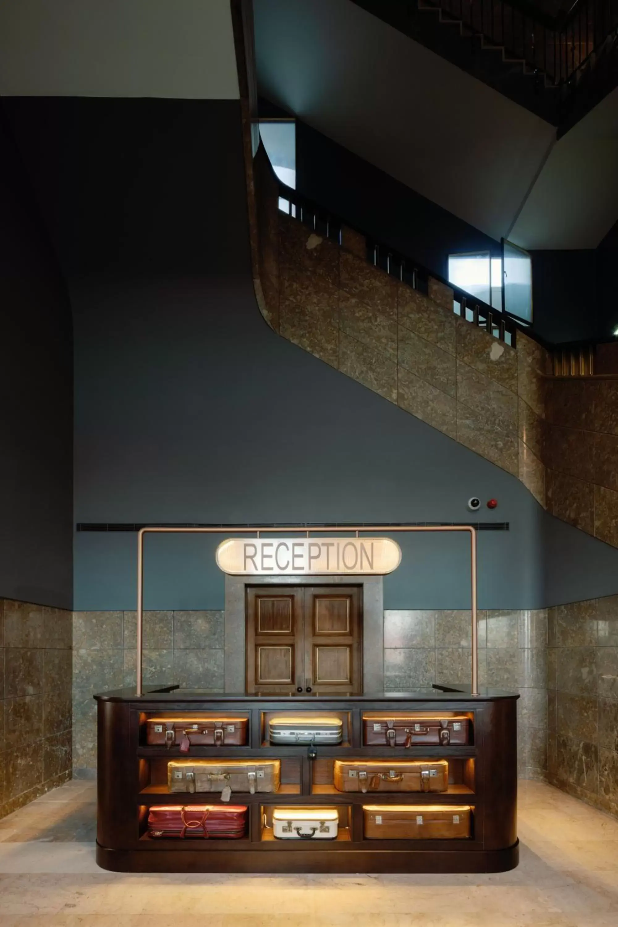 Lobby or reception in The Editory Riverside Santa Apolónia Hotel