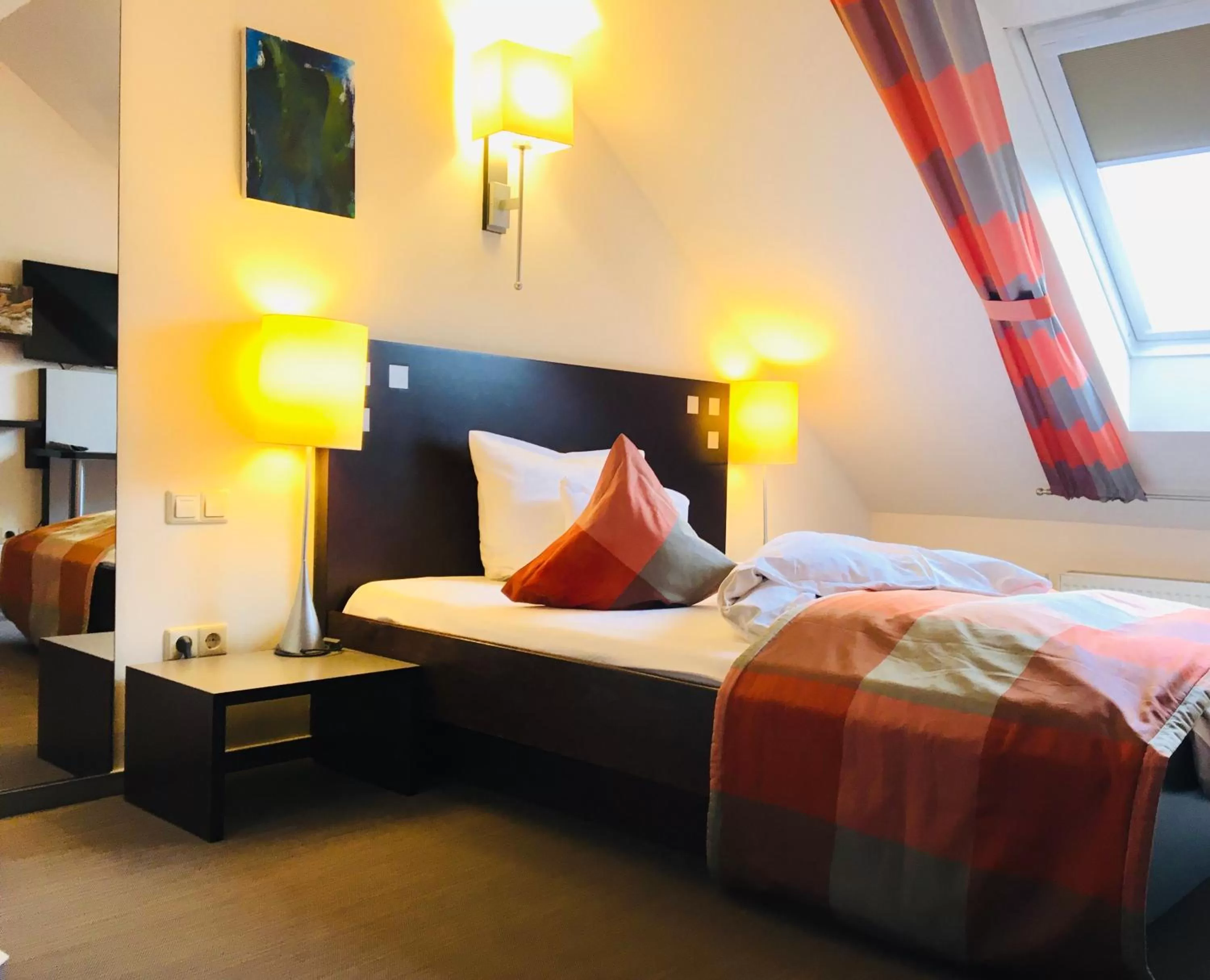 Photo of the whole room, Bed in Hotel Stein - Schiller's Manufaktur