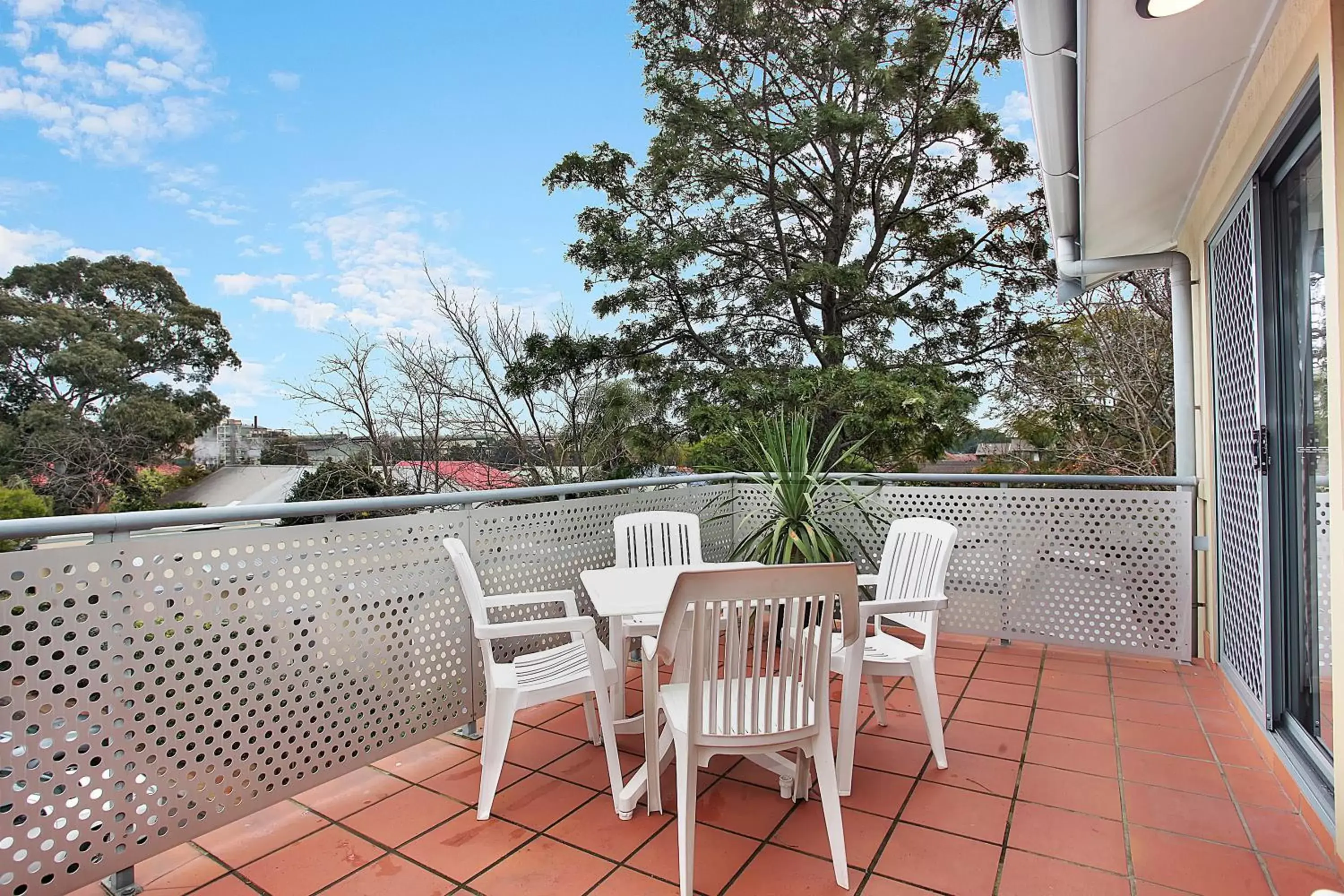 Balcony/Terrace in Travellers Motor Village