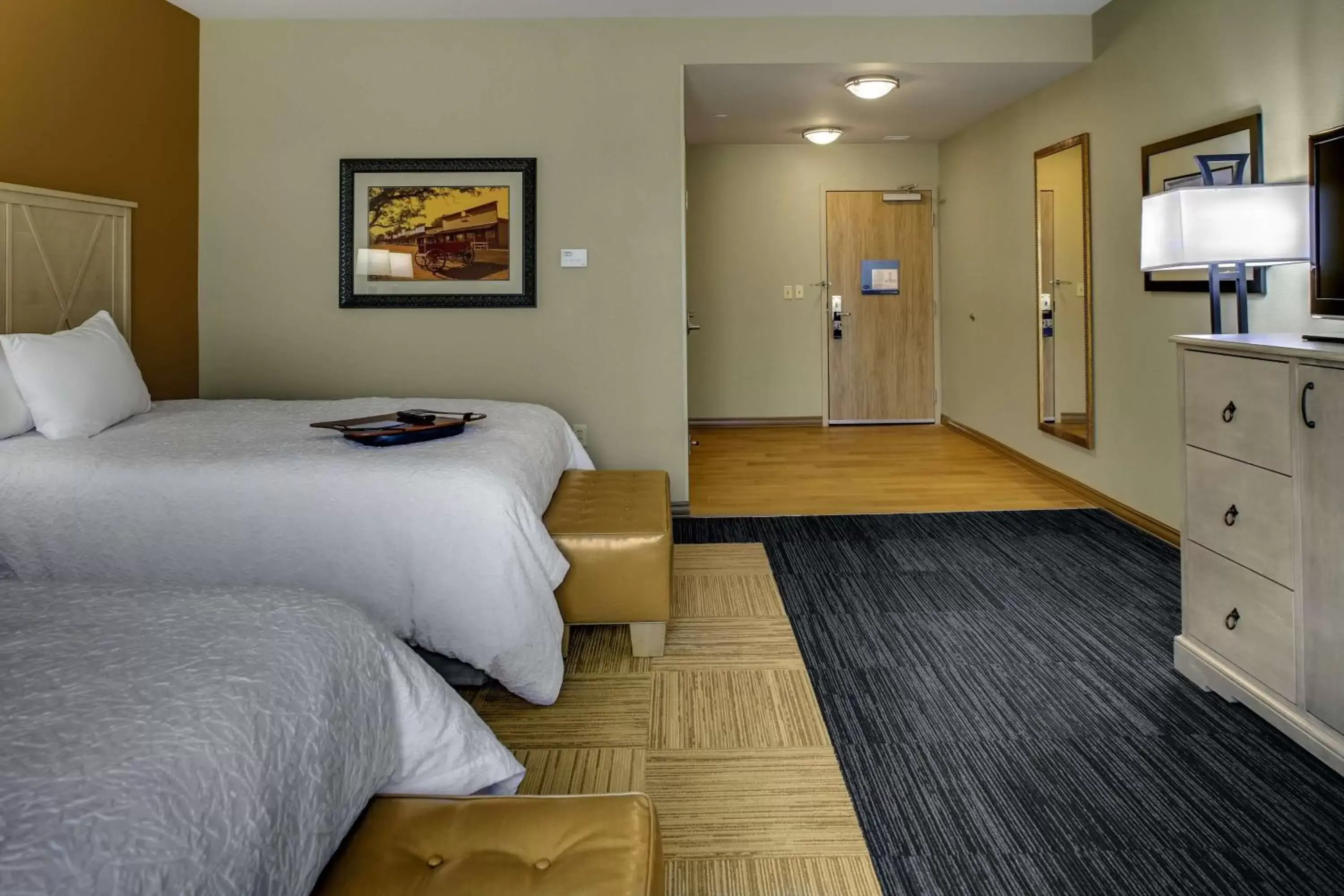 Bed in Hampton Inn & Suites Dodge City