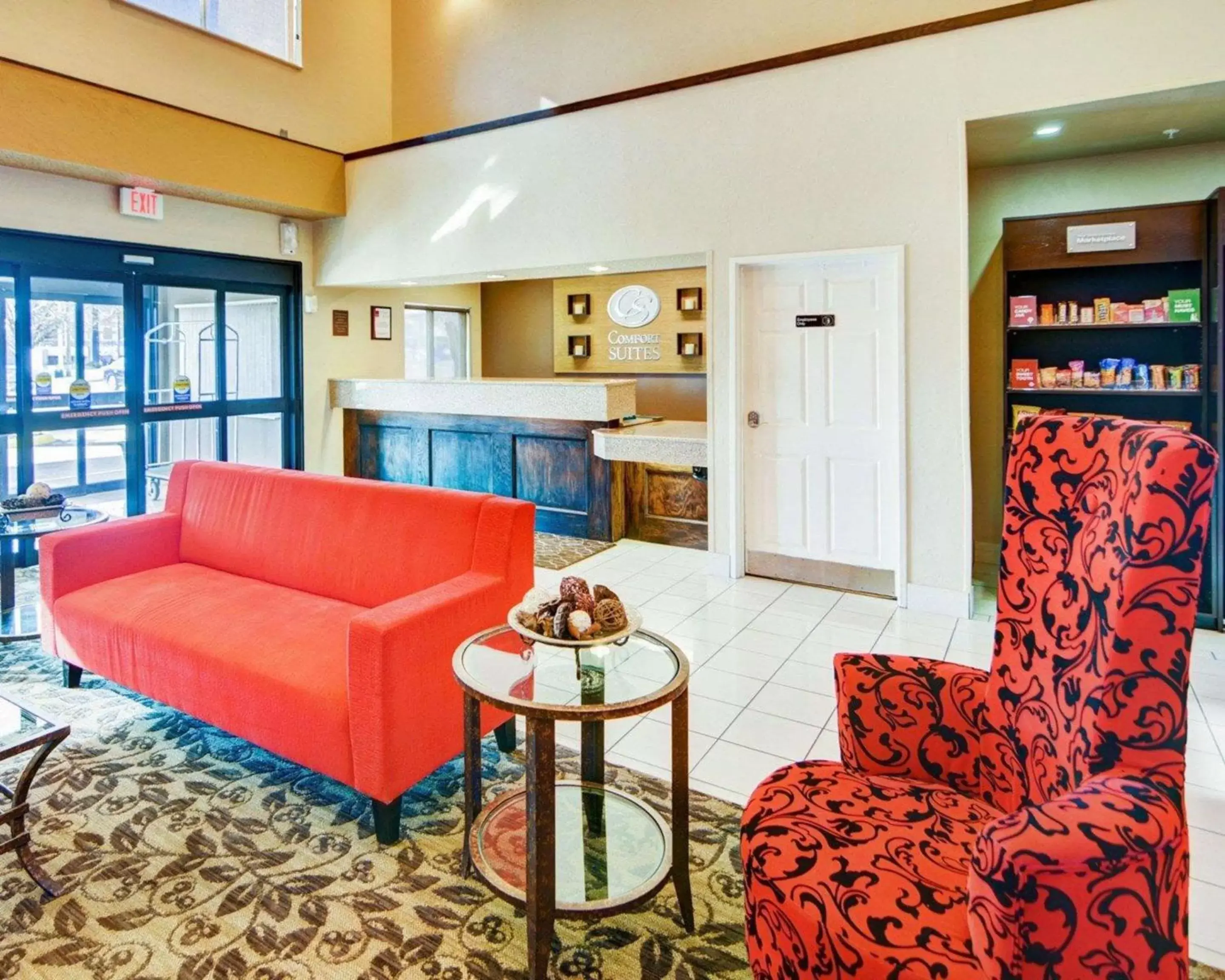 Lobby or reception, Seating Area in Comfort Suites Longview North