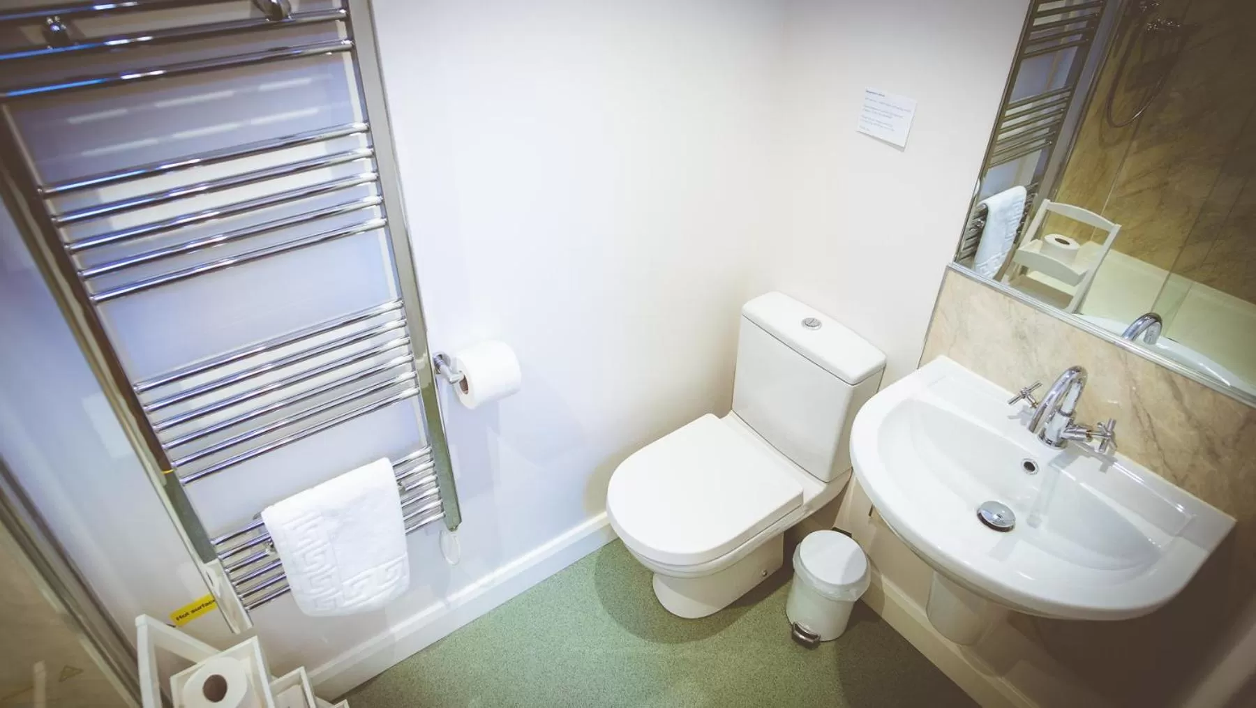 Bathroom in Coddy's Farm