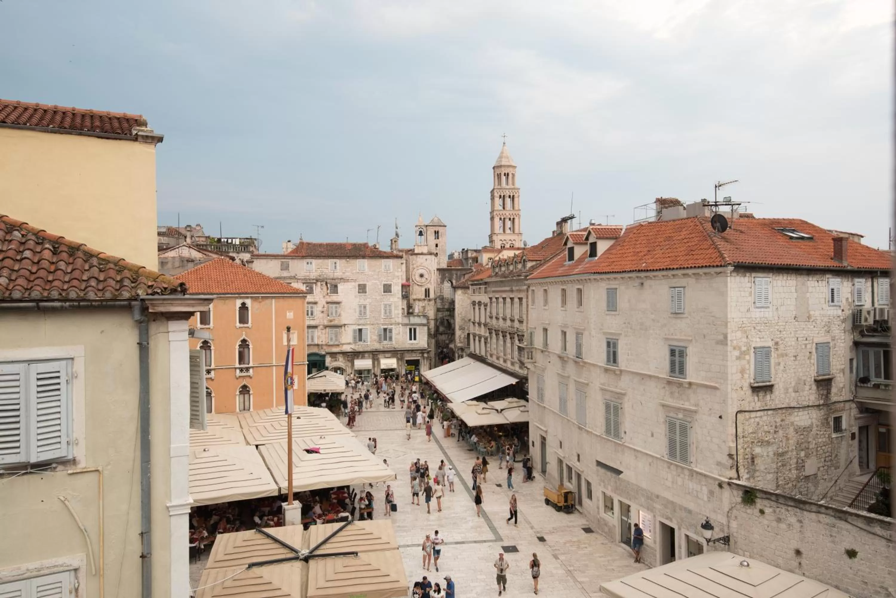 Neighbourhood in Central Square Heritage Hotel