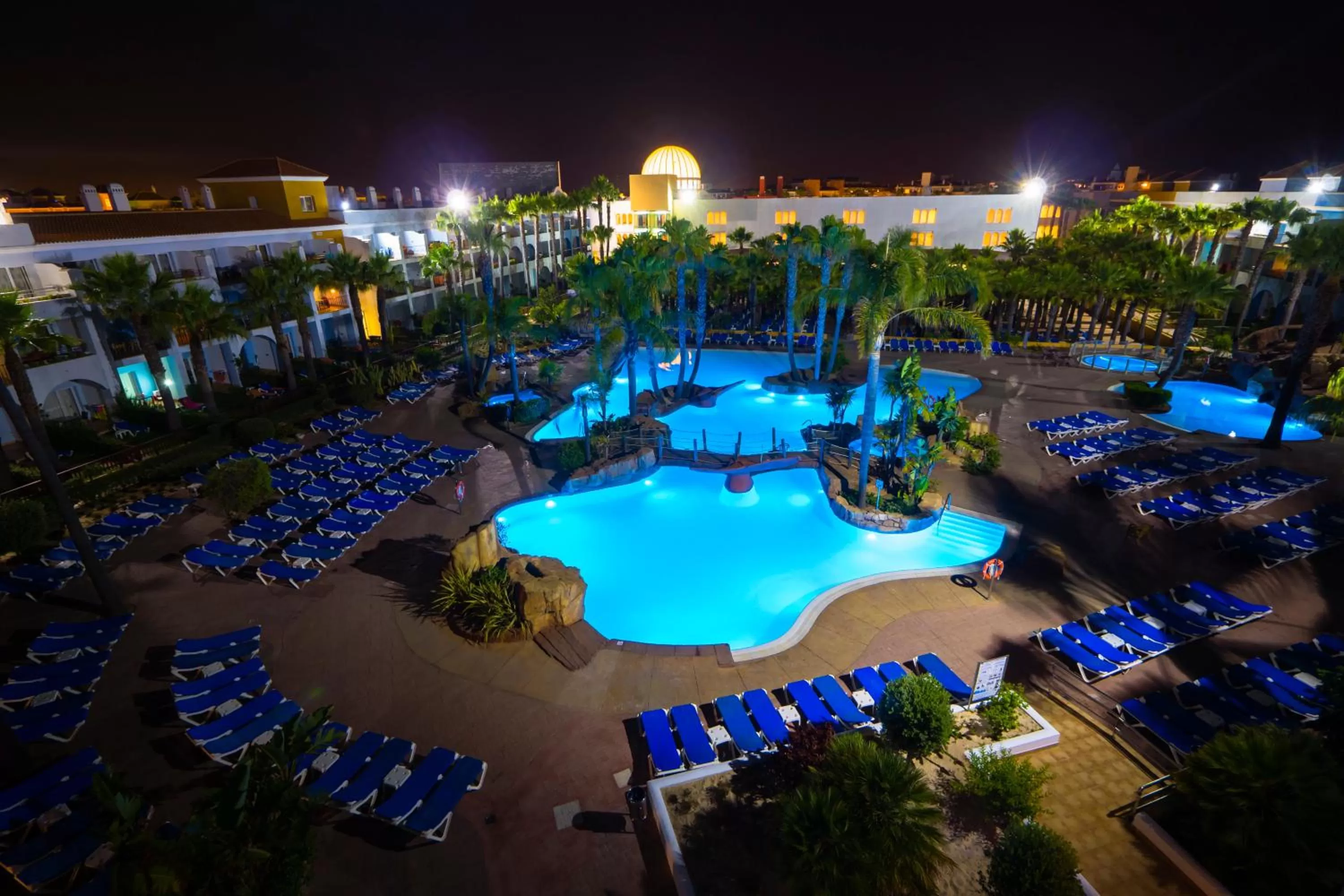 Swimming pool in Playaballena