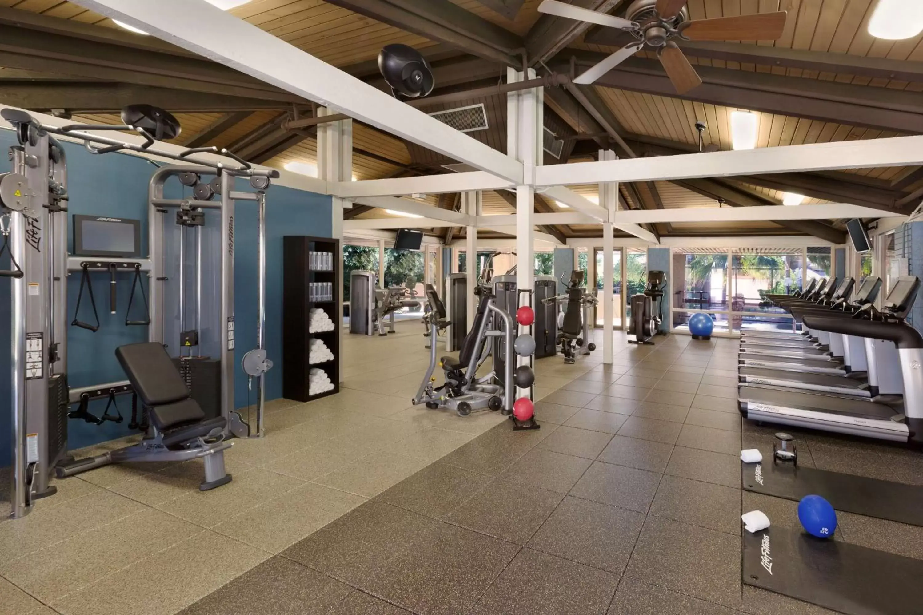 Fitness centre/facilities in Embassy Suites by Hilton Scottsdale Resort Fitness centre/facilities in Embassy Suites by Hilton Scottsdale Resort