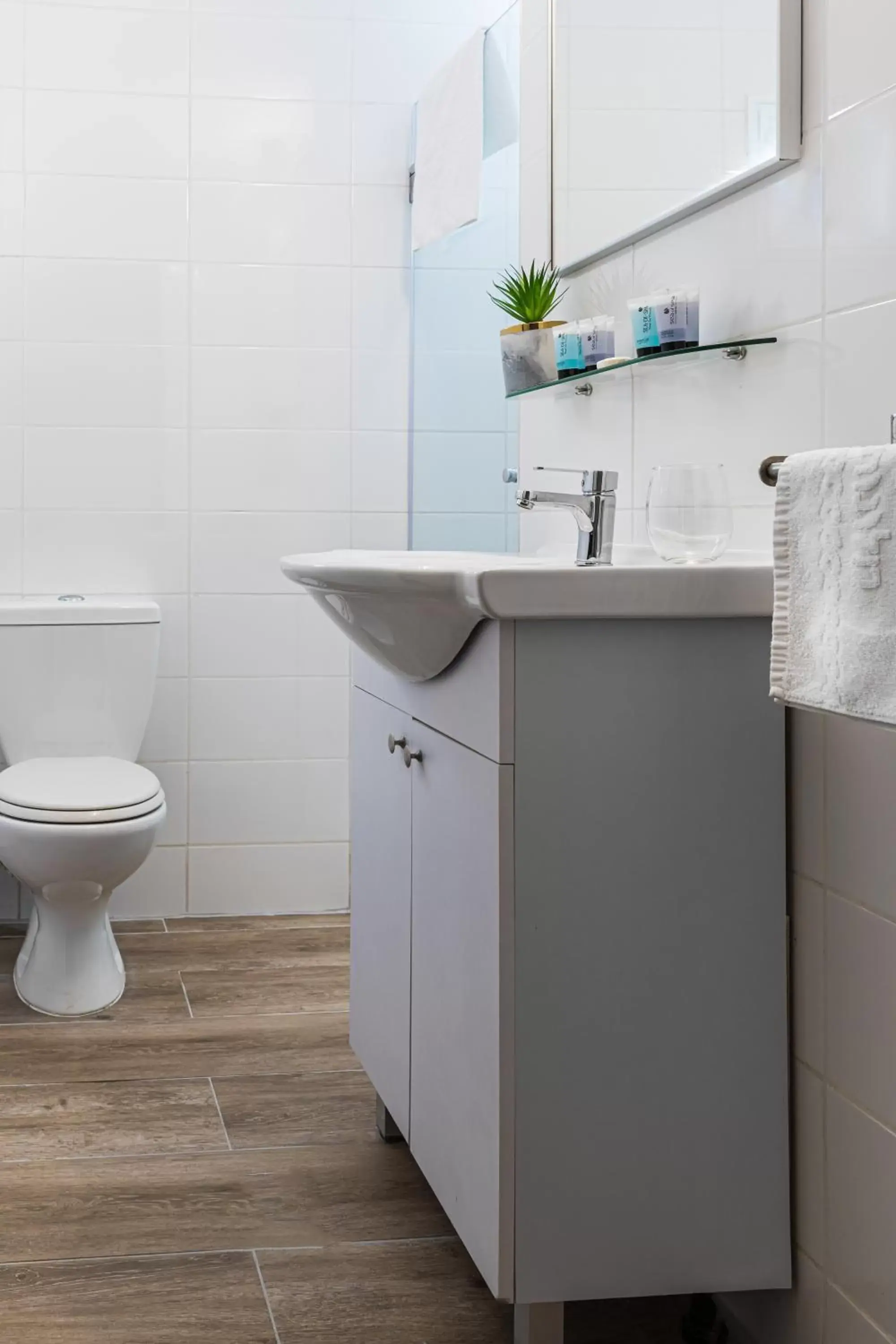 Bathroom in Blue Sea Marble