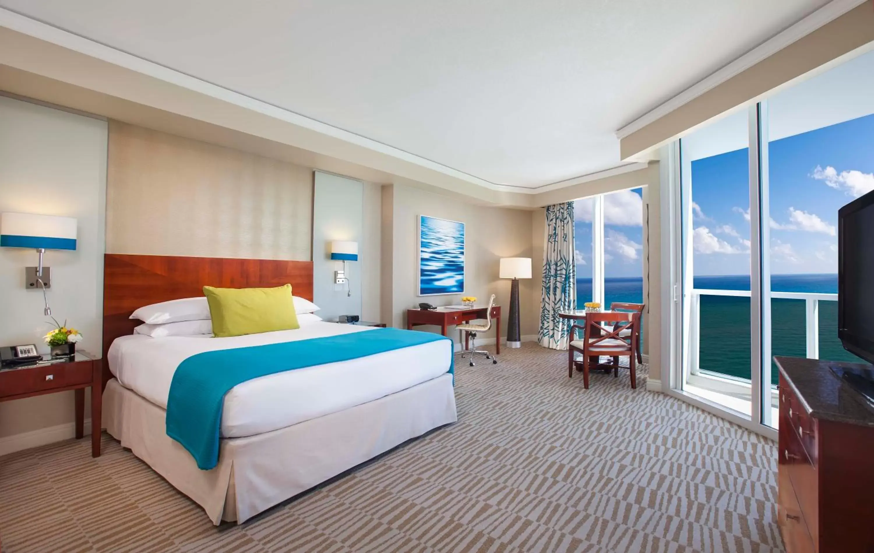 Bed in Trump International Beach Resort - Sunny Isles Beach