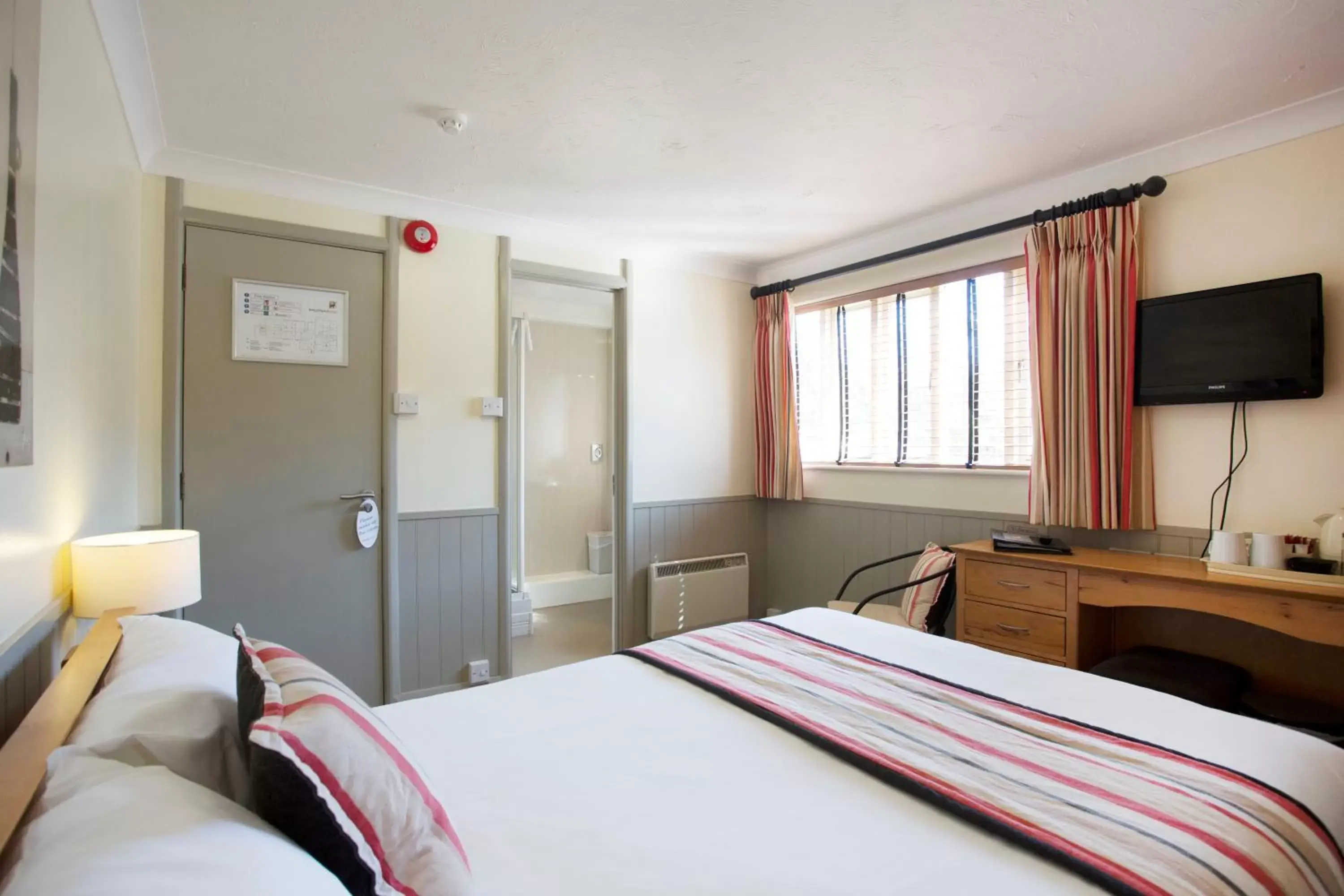 Photo of the whole room, Bed in Breckland Lodge