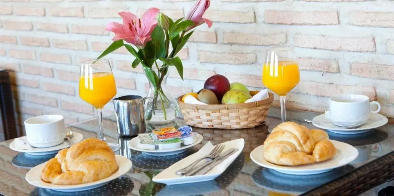 Decorative detail, Breakfast in Hotel Medina de Toledo