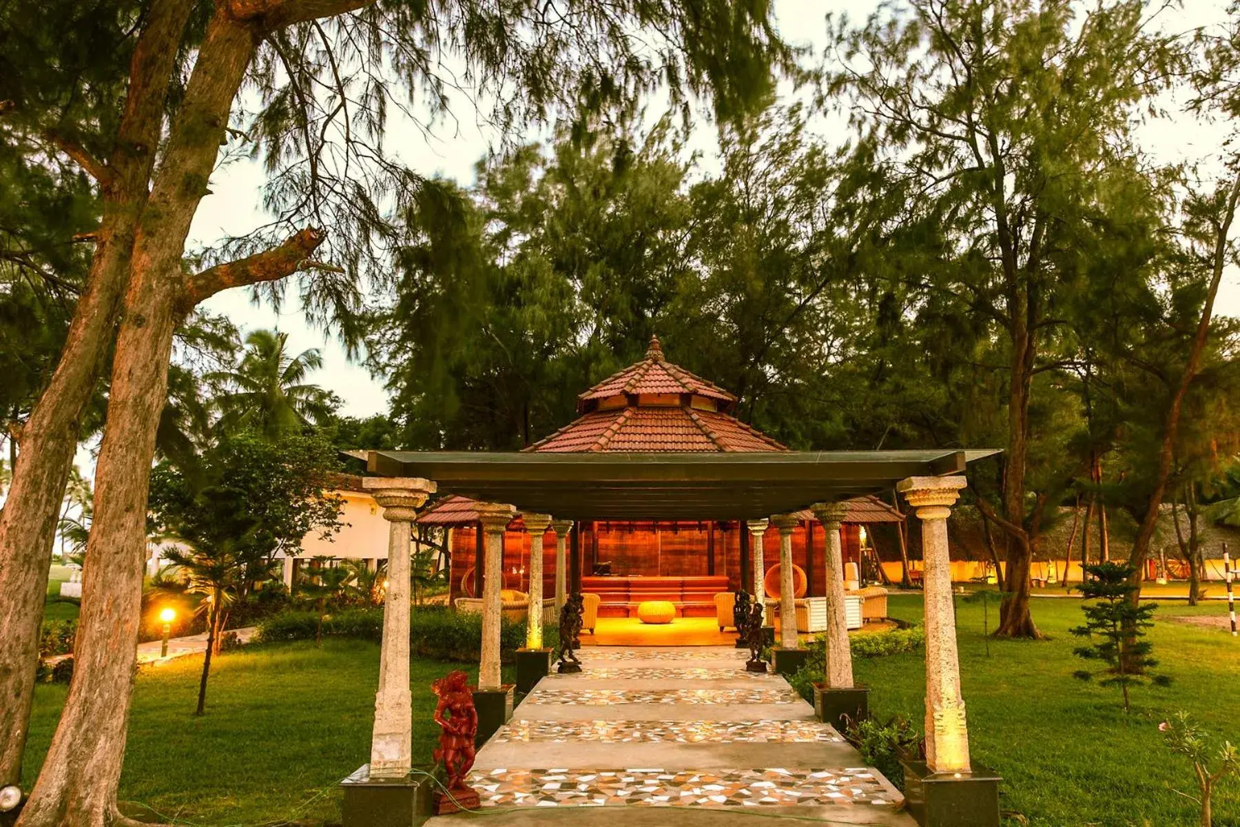 Lounge or bar in Vgp Golden Beach Resort Lounge or bar in Vgp Golden Beach Resort