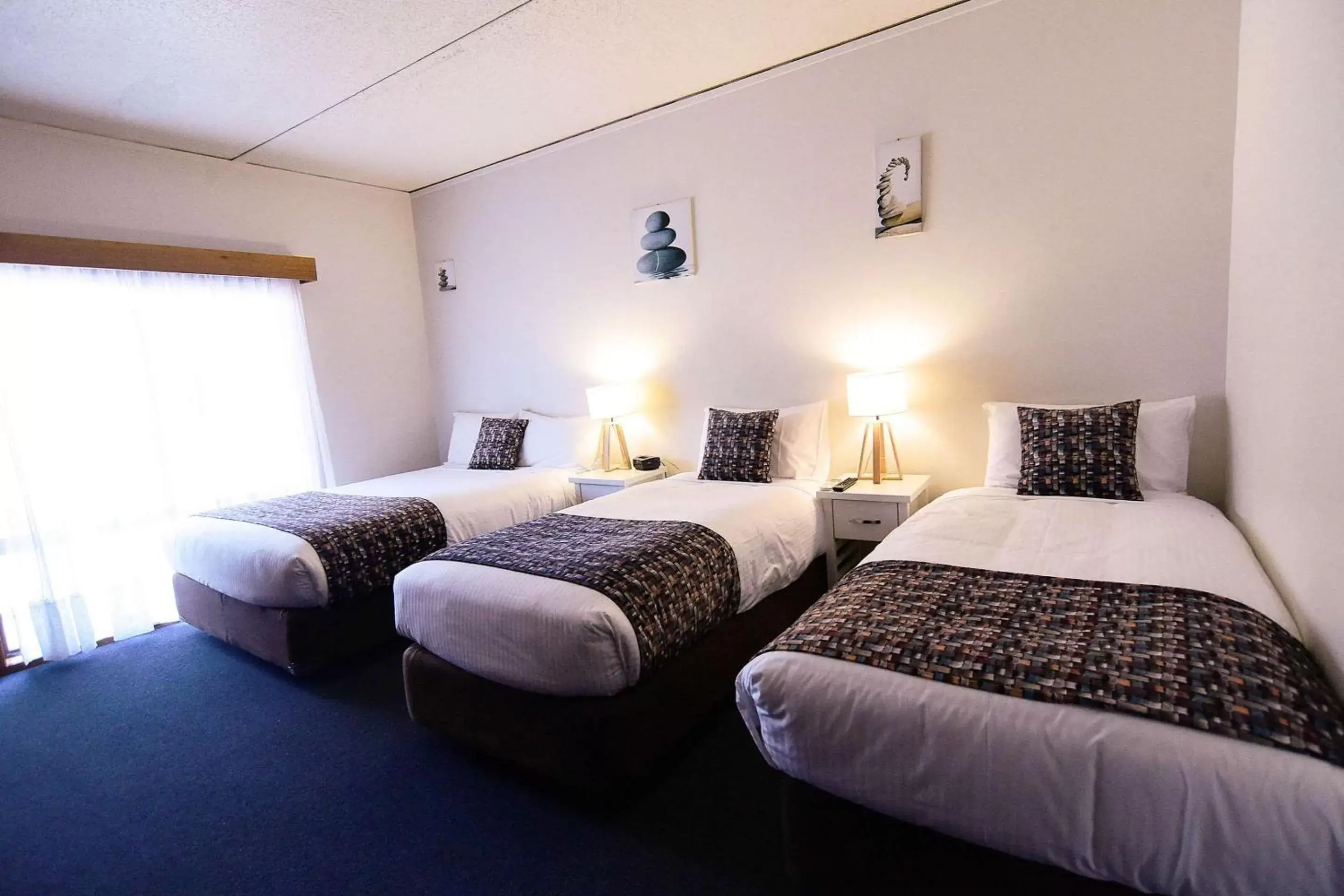 Photo of the whole room, Bed in Comfort Inn Benalla