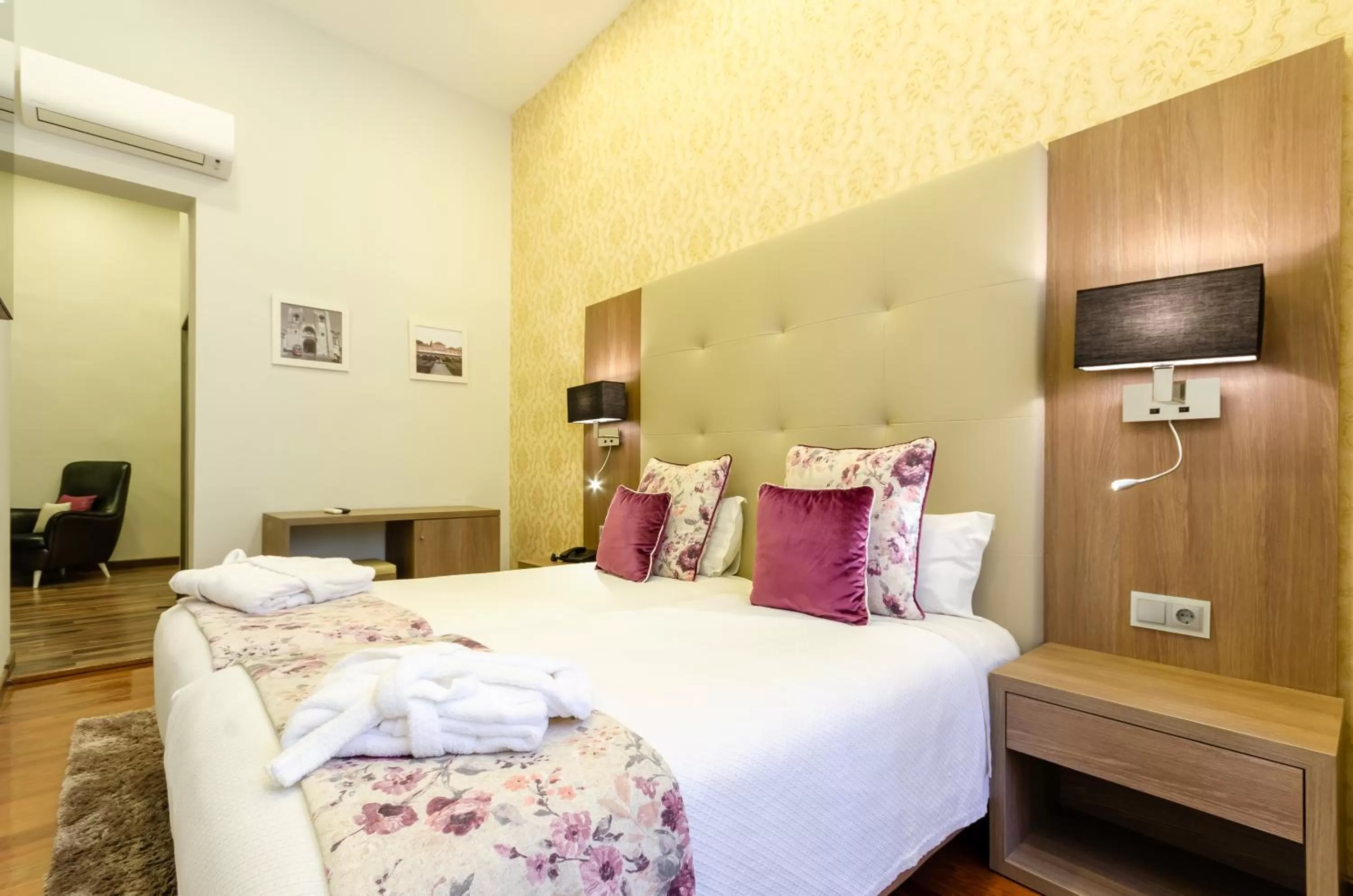 Bedroom, Bed in Hotel INN Rossio