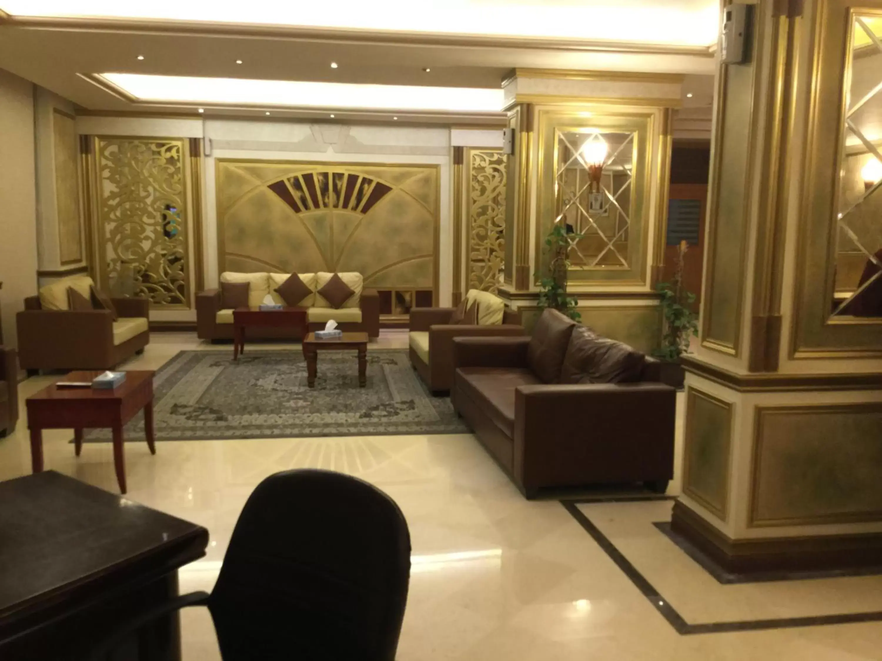 Lobby/Reception in Continental Suite farwaniya
