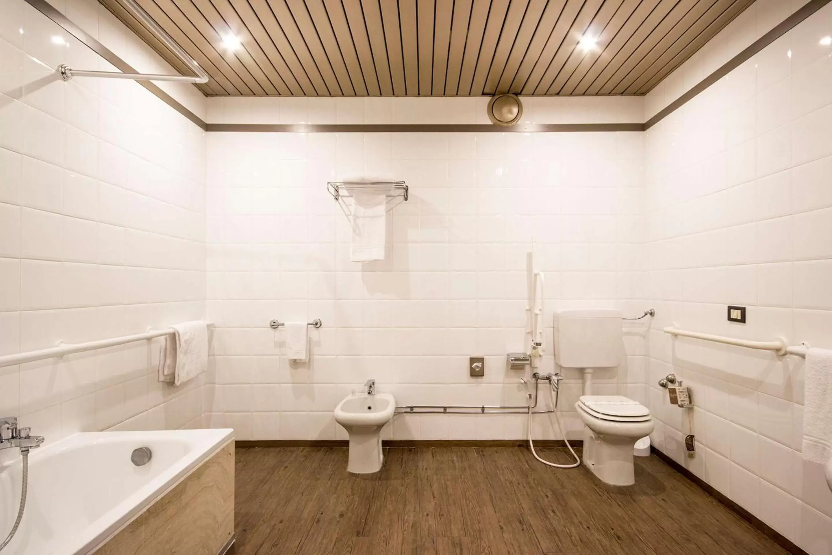 Bathroom in Best Western Modena District