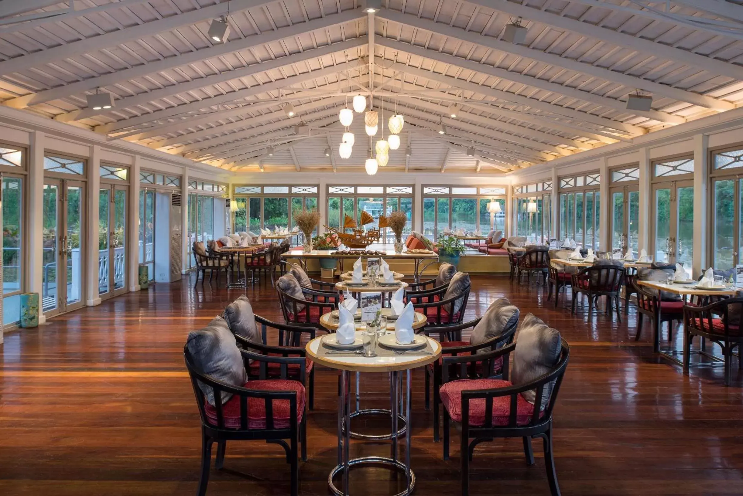 Restaurant/places to eat in Dheva Mantra Resort Restaurant/places to eat in Dheva Mantra Resort