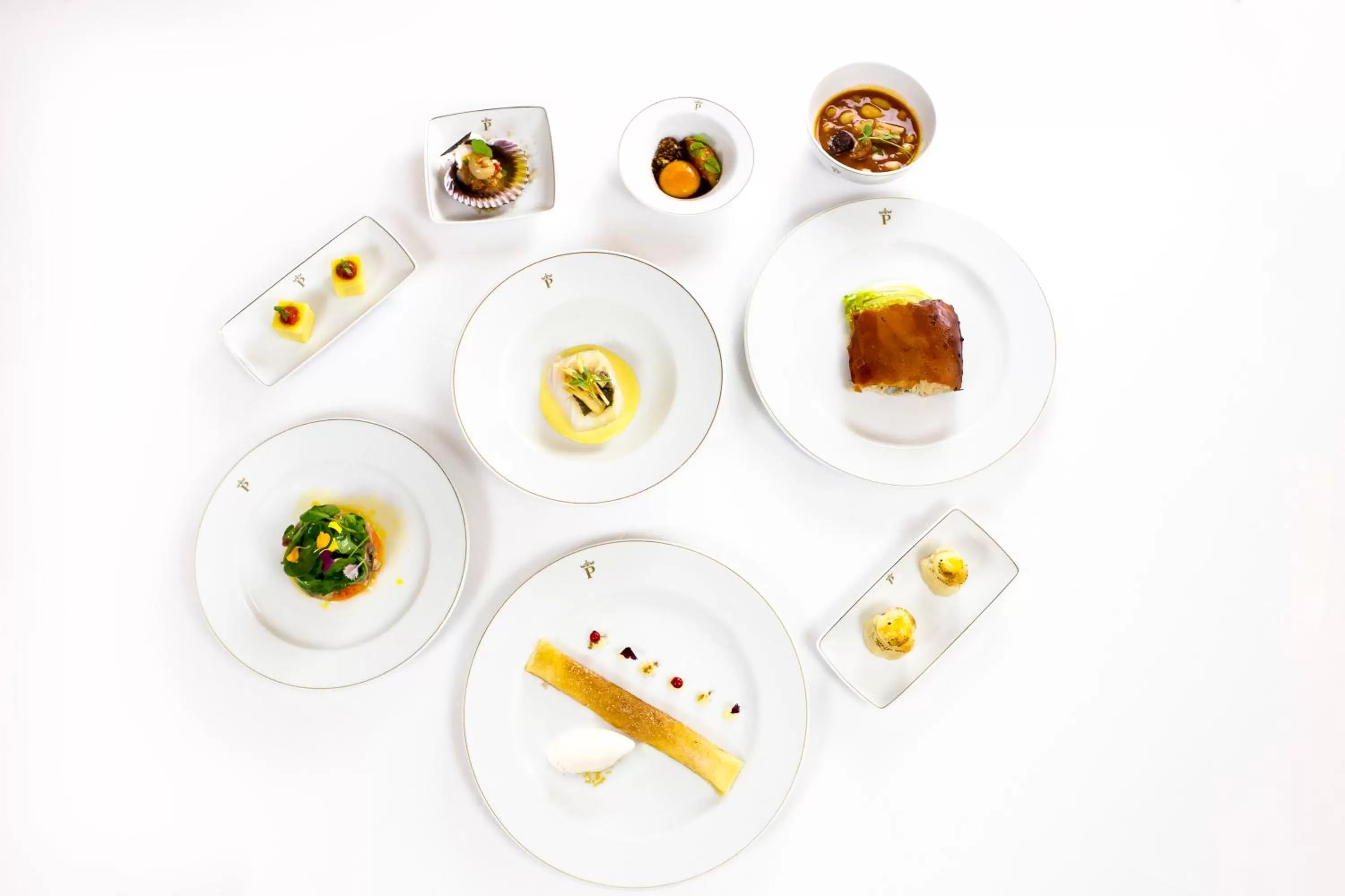 Restaurant/places to eat in Parador de Santillana Gil Blas