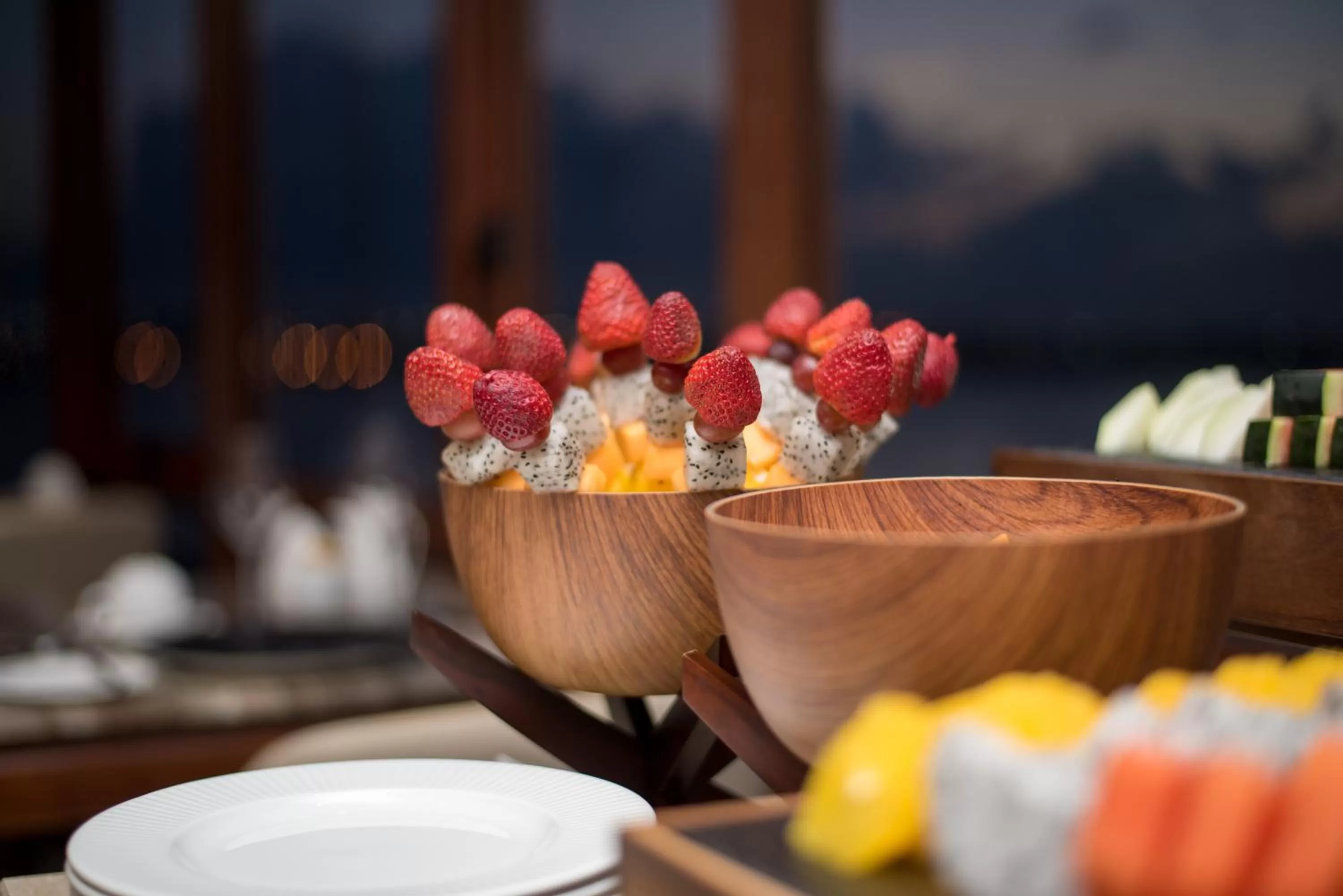 Restaurant/places to eat in Samann Grand