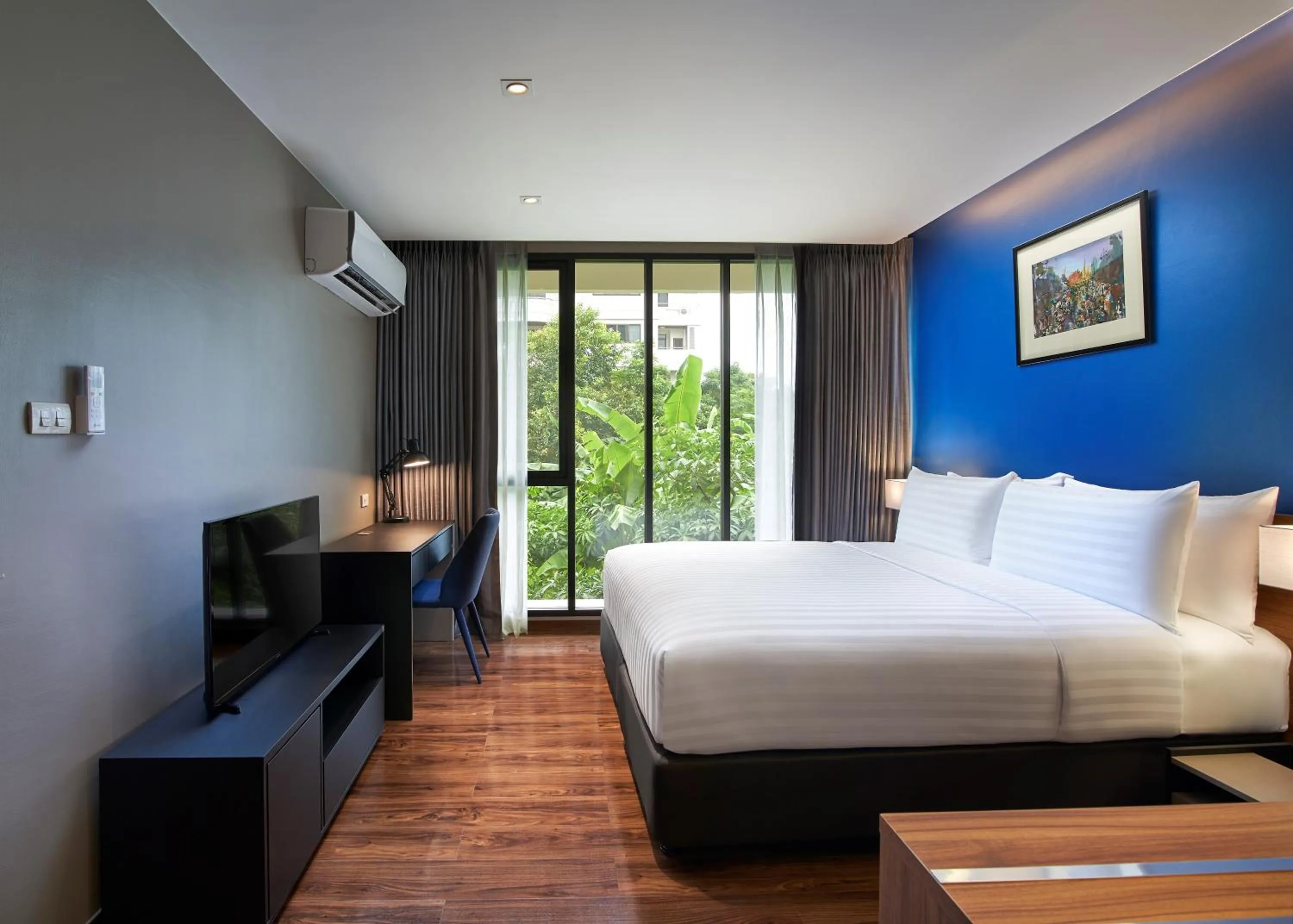 Bed in Amp Am House Bangkok Hotel