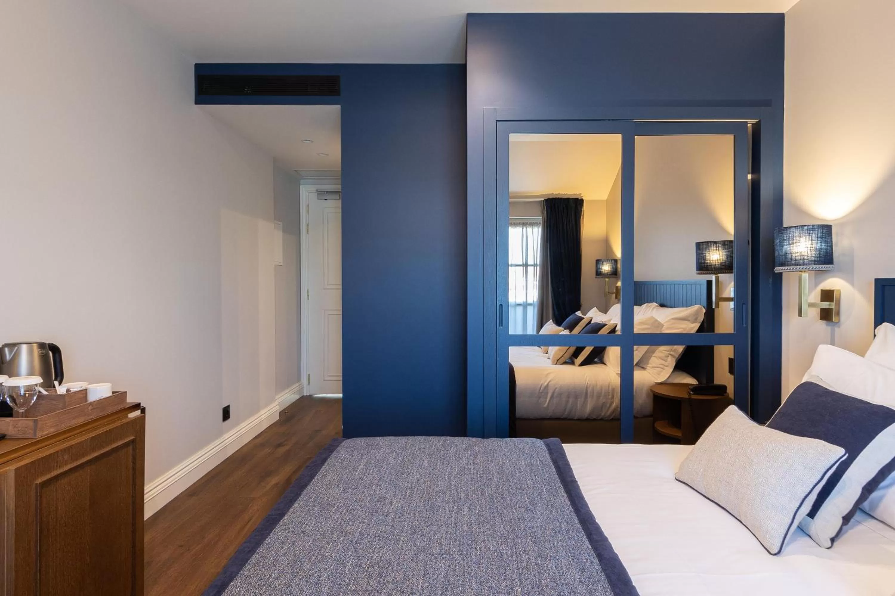 Photo of the whole room, Bed in AP Dona Aninhas