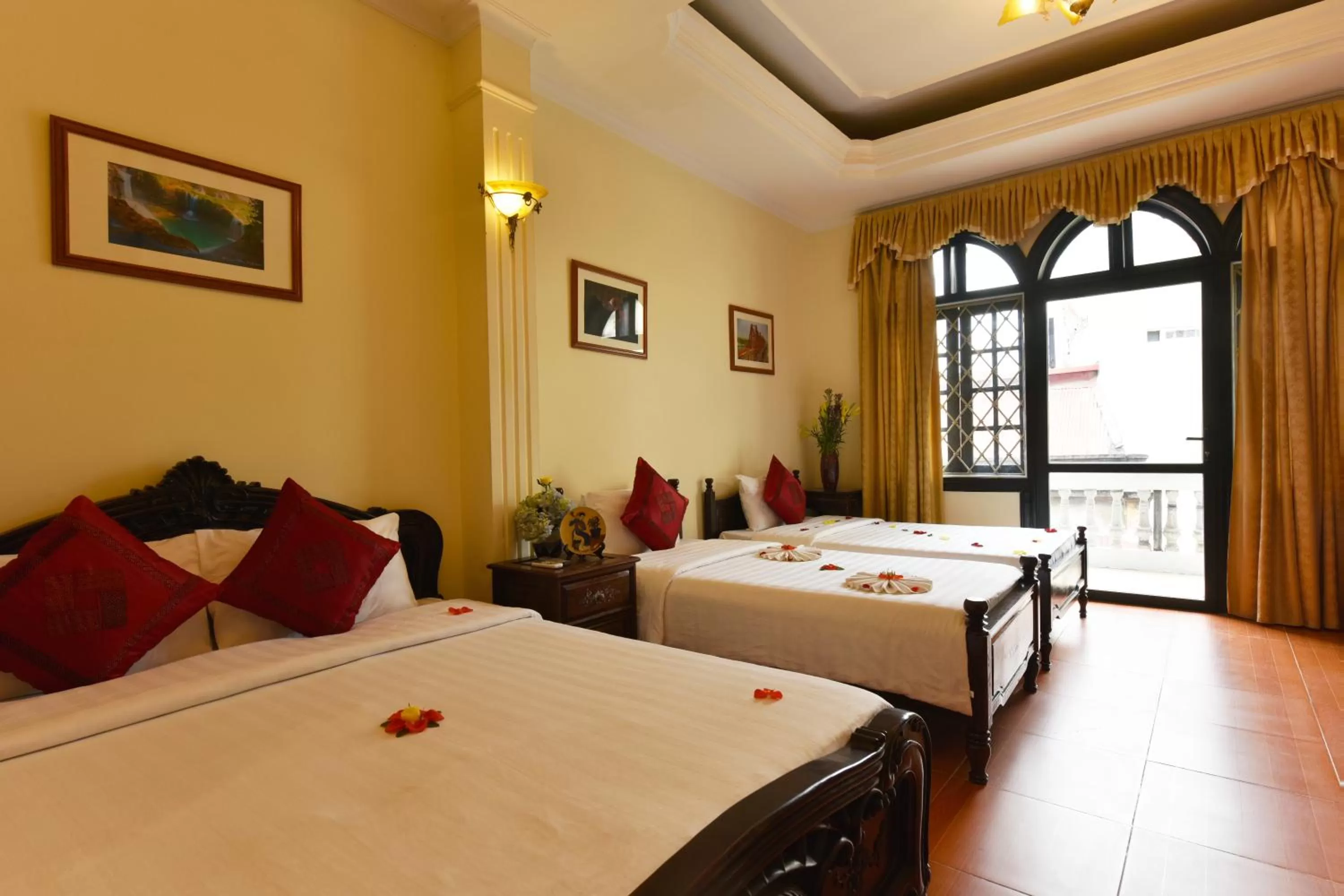 Family Room with Balcony in Hanoi Marriotte Hotel