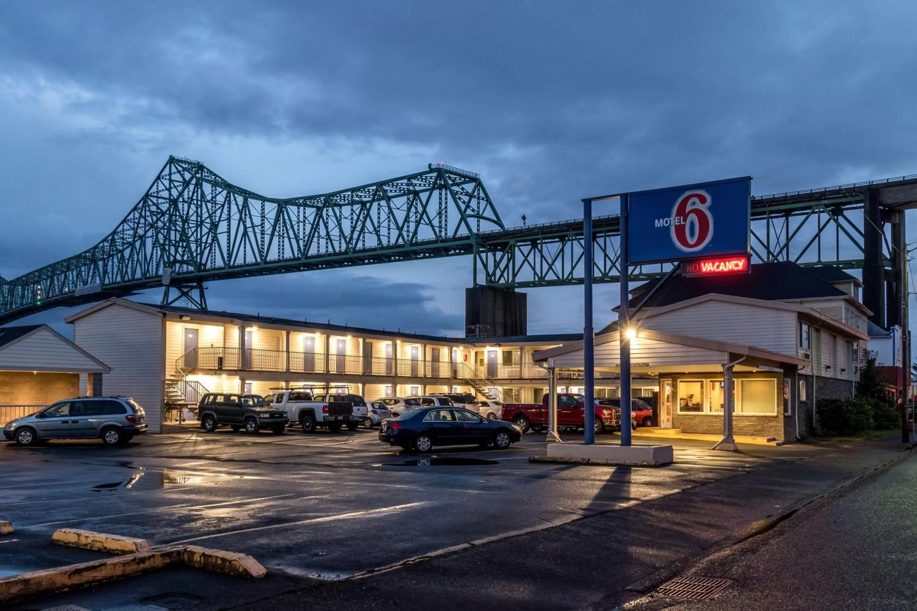 Property building in Motel 6-Astoria, OR